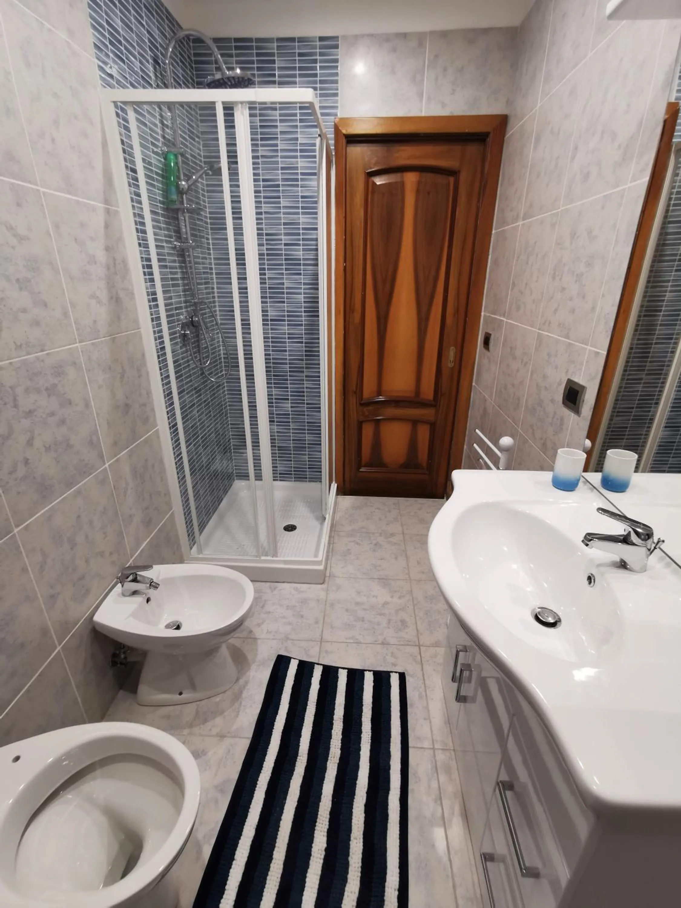 Shower in Bed and Breakfast Picentia 19