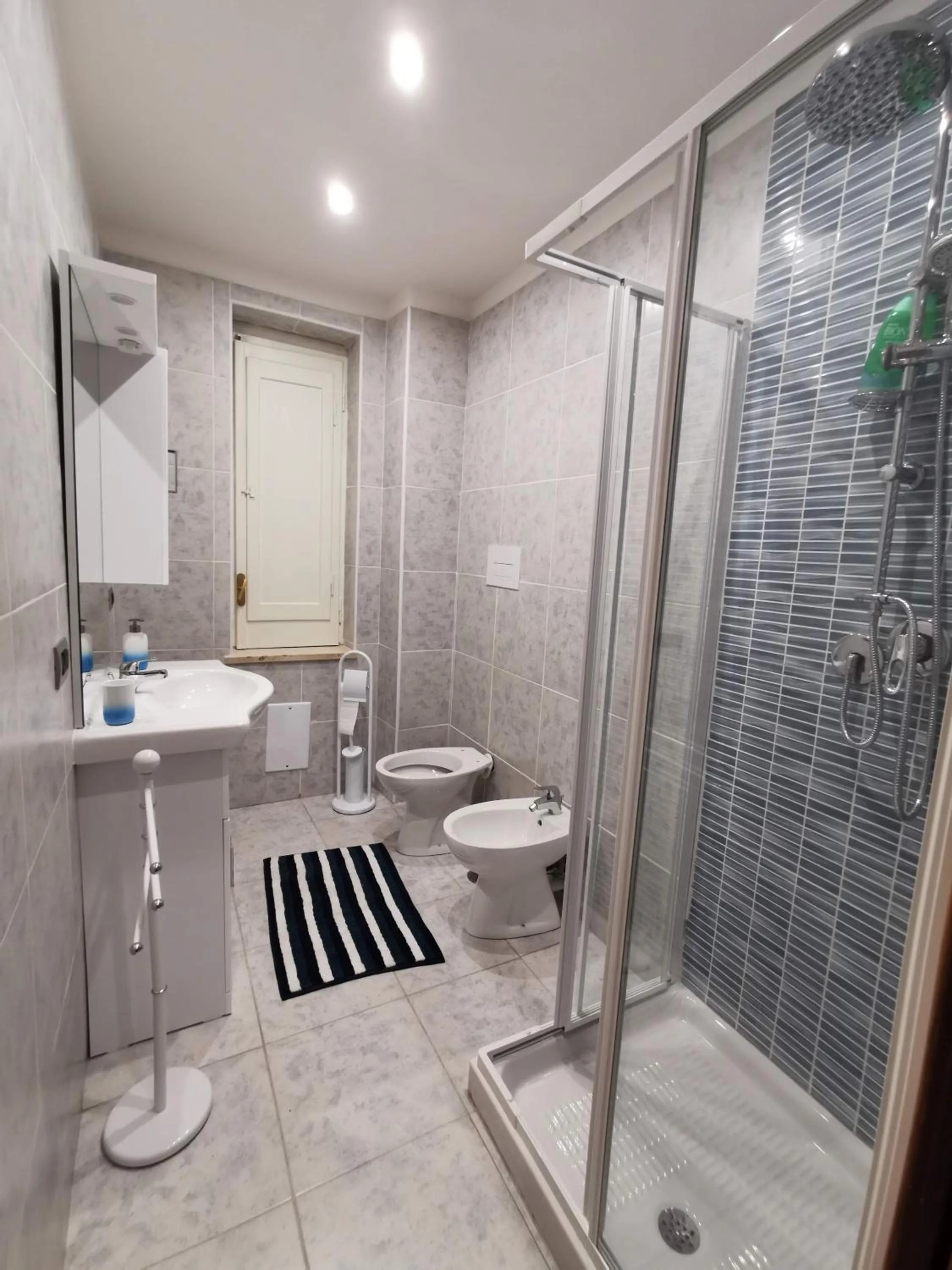 Shower in Bed and Breakfast Picentia 19