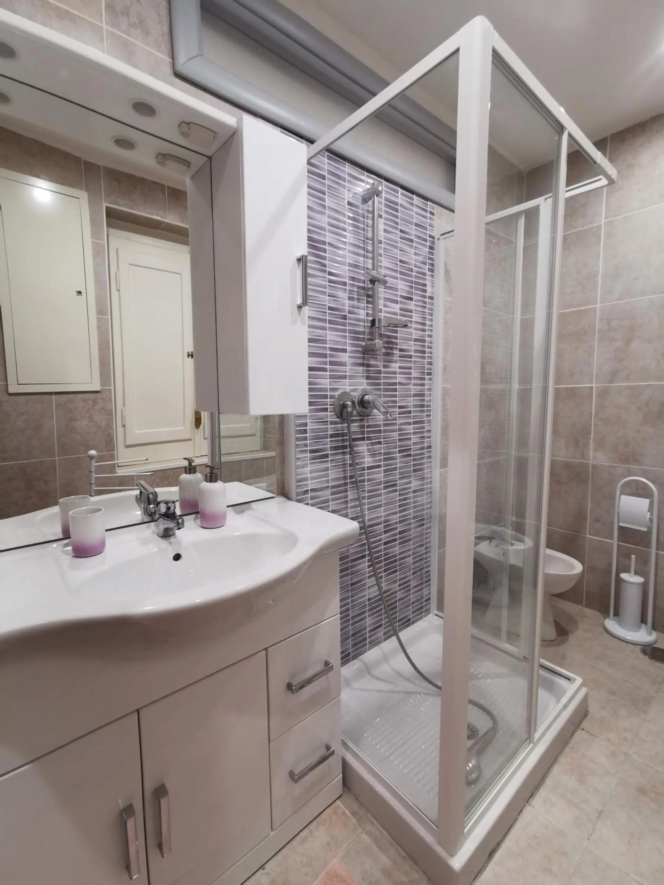 Shower in Bed and Breakfast Picentia 19