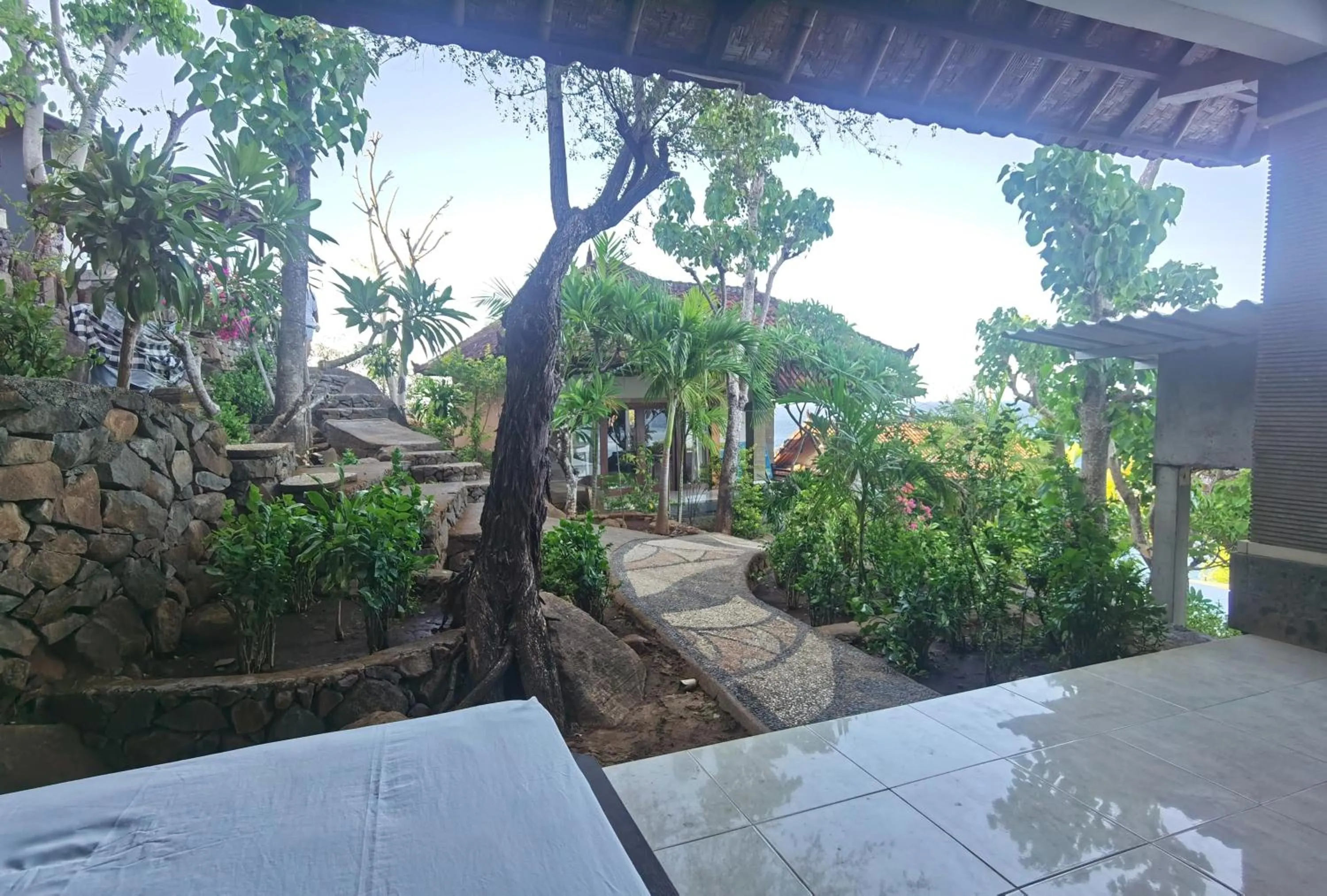 Patio in Wawa Wewe Rock