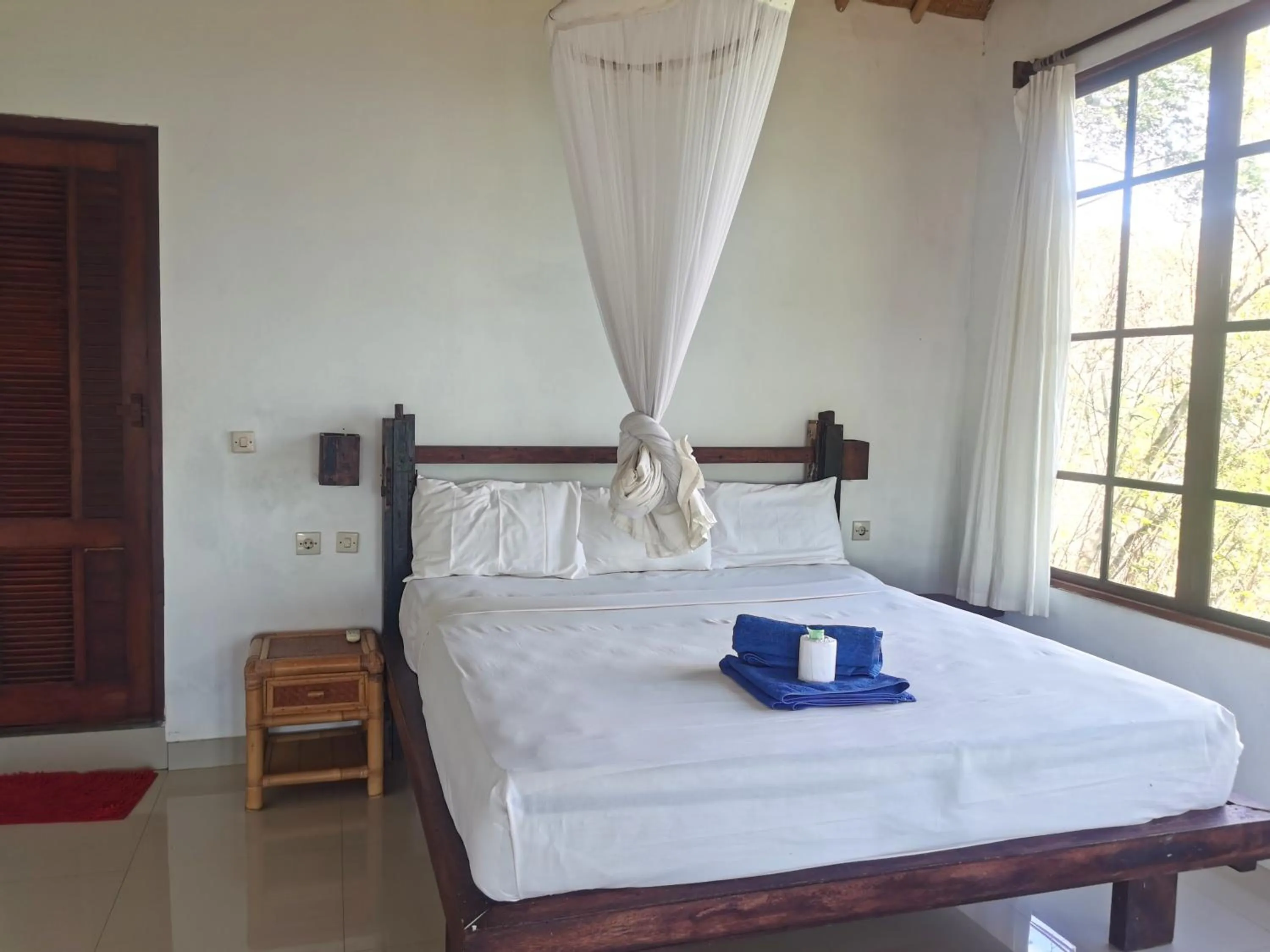 Bed in Wawa Wewe Rock