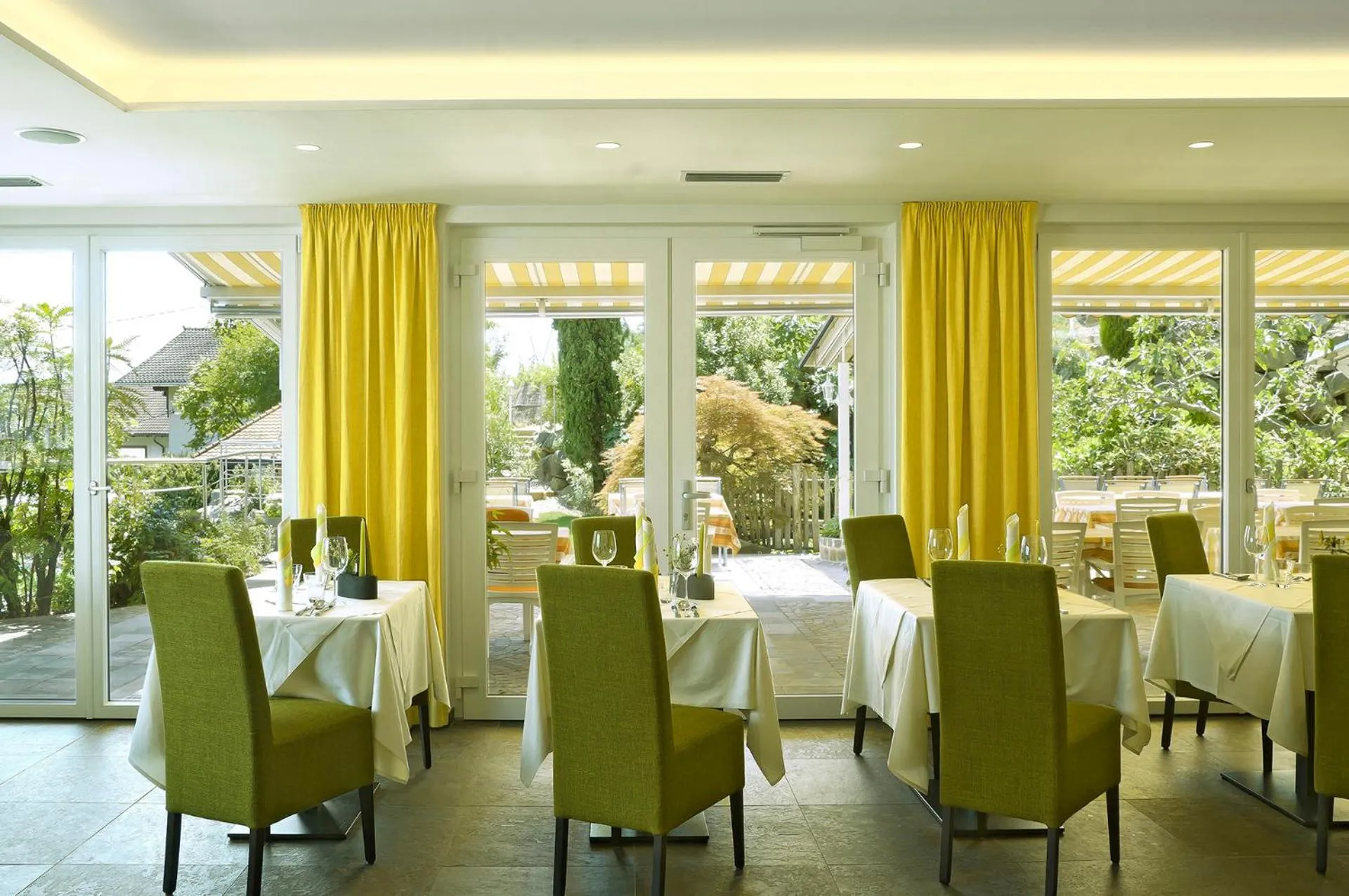 Restaurant/places to eat in Hotel Sonnenhof