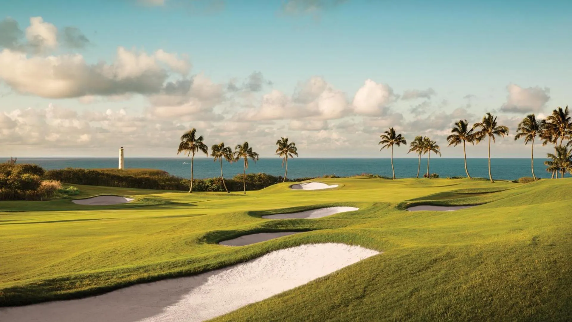 Golfcourse in Timbers Kauai Ocean Club & Residences
