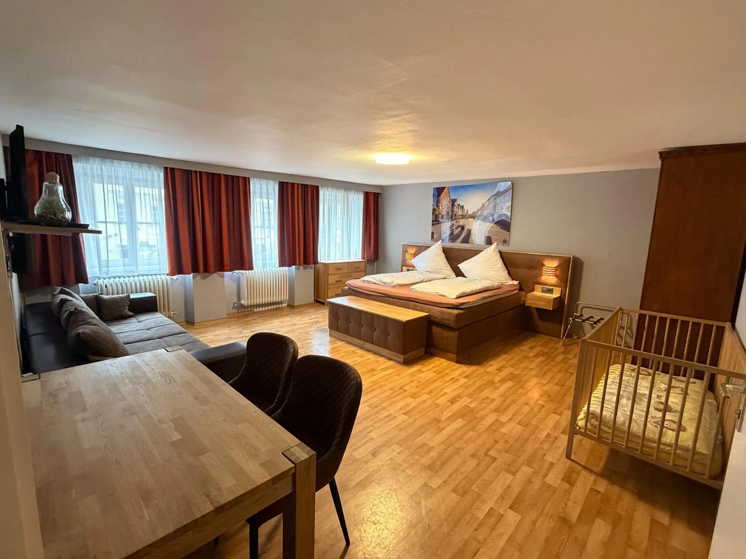 Living room, Bed in Brauereigasthof zur Münz seit 1586