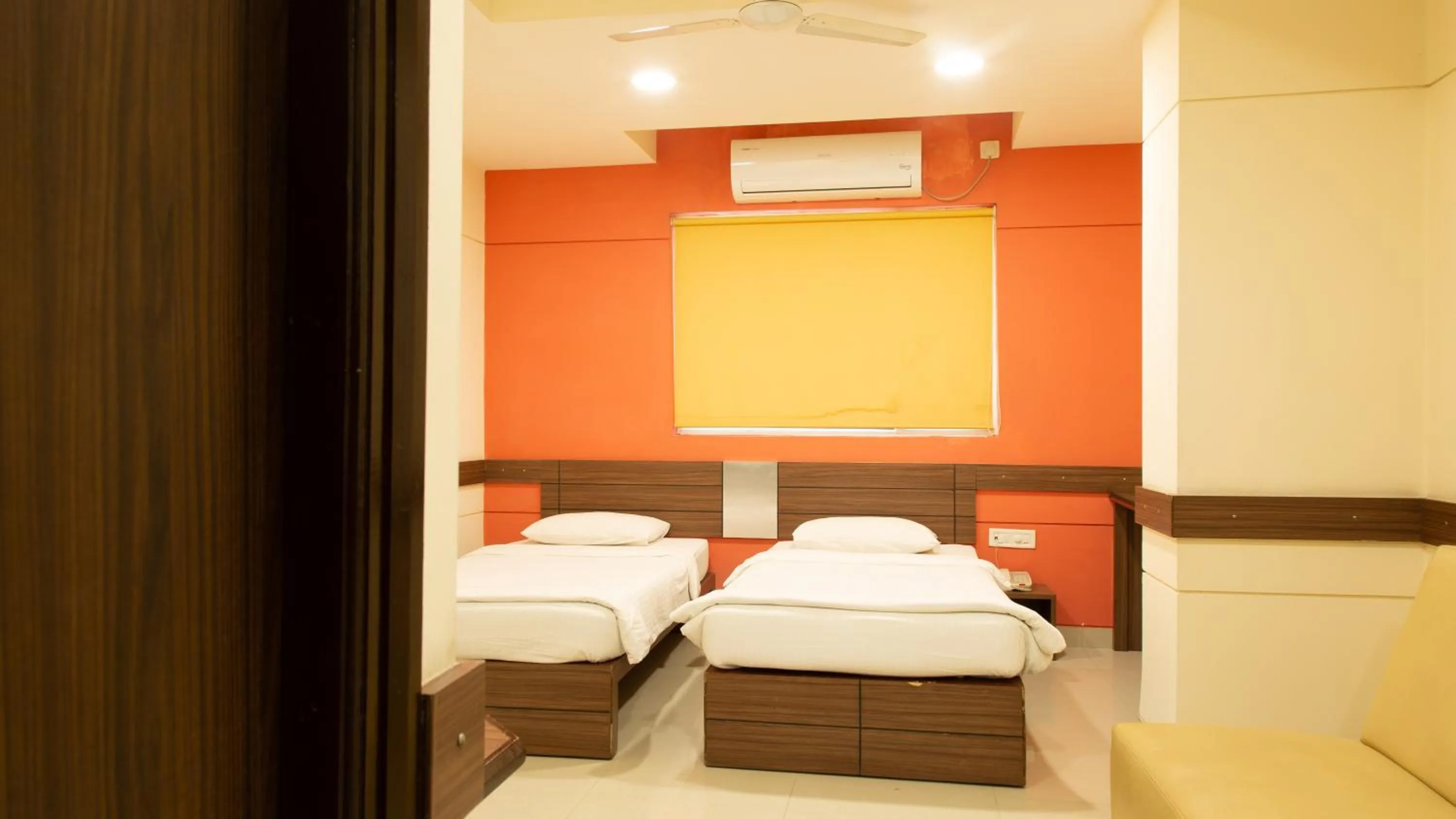 Bed in Ginger Bangalore- Inner Ring Road