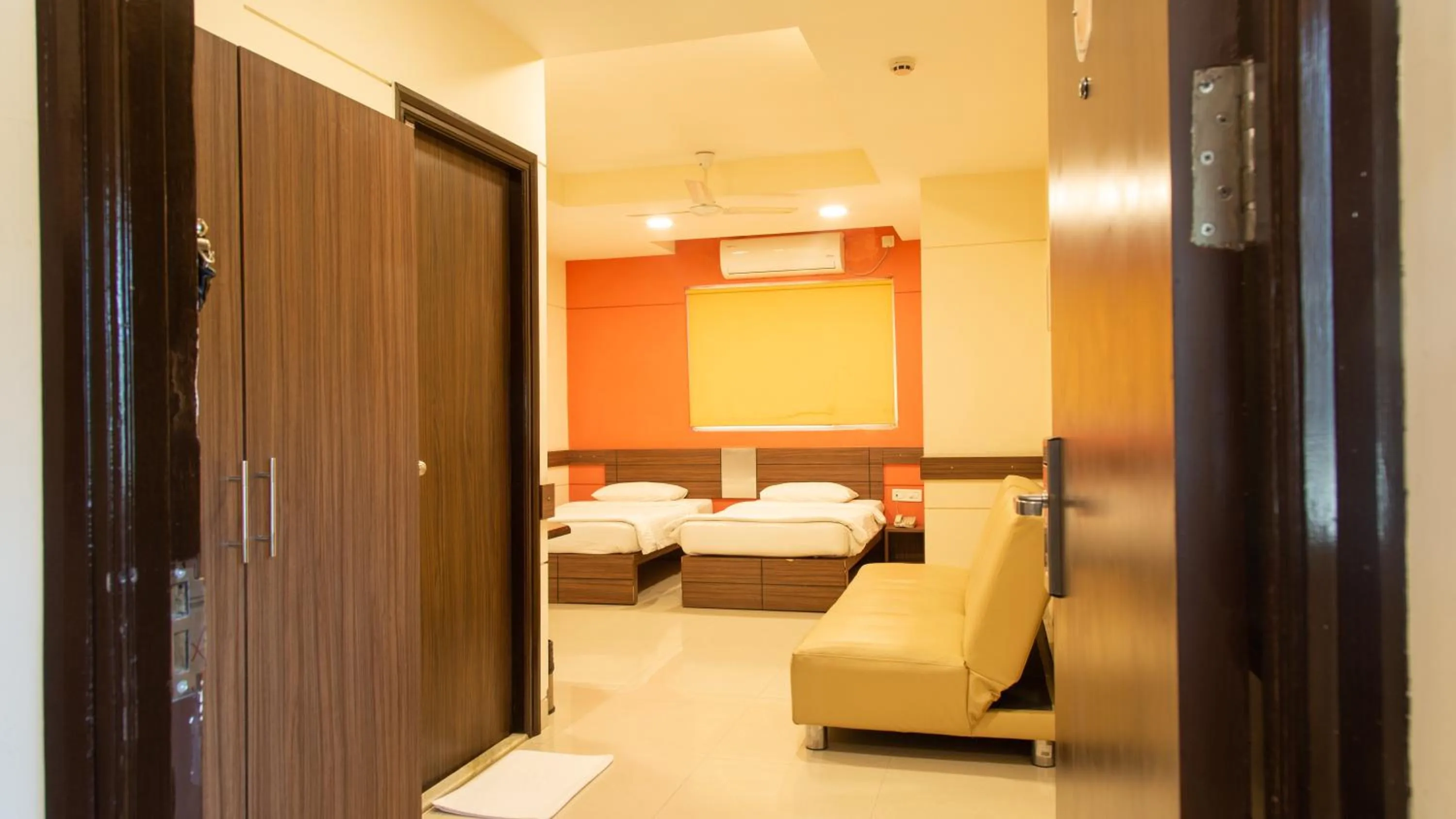 Bed in Ginger Bangalore- Inner Ring Road