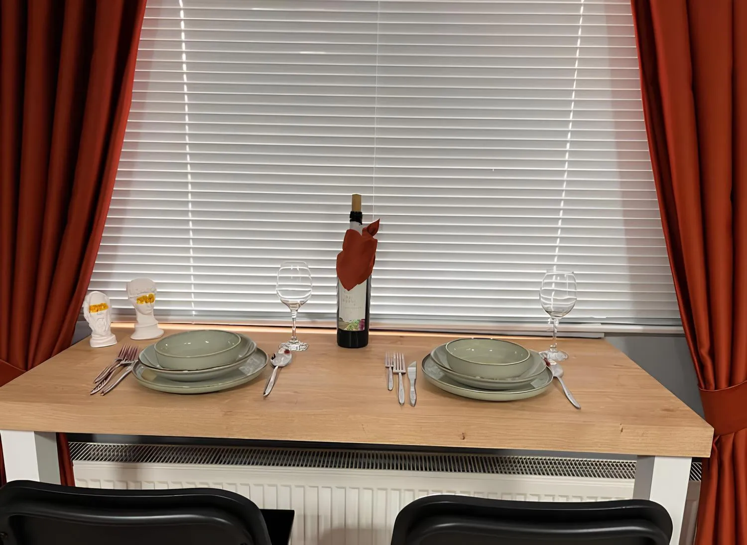 Dining area in Westley Residence Taksim