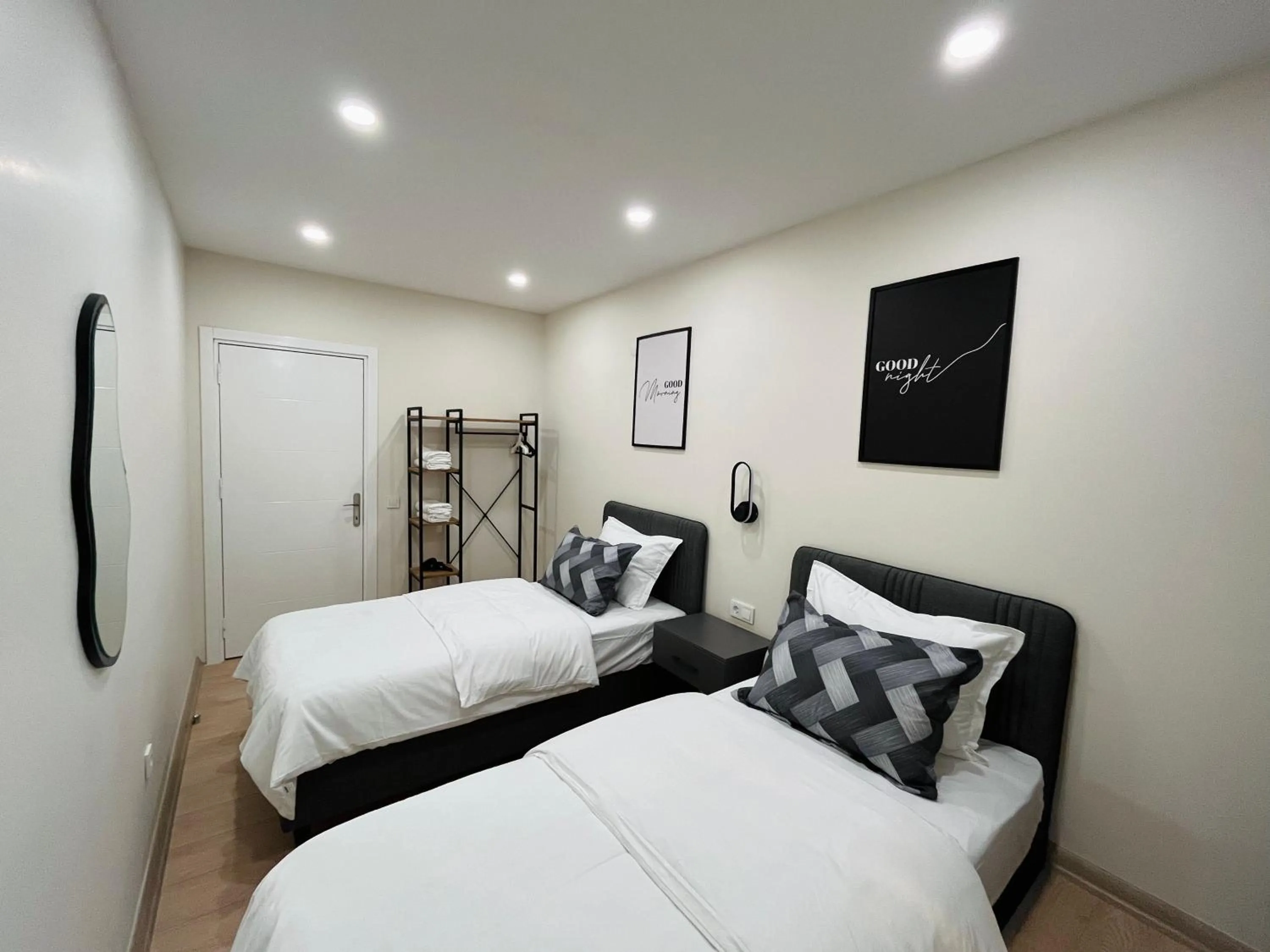 Bed in Westley Residence Taksim