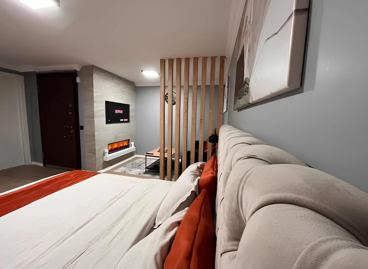 Bed in Westley Residence Taksim