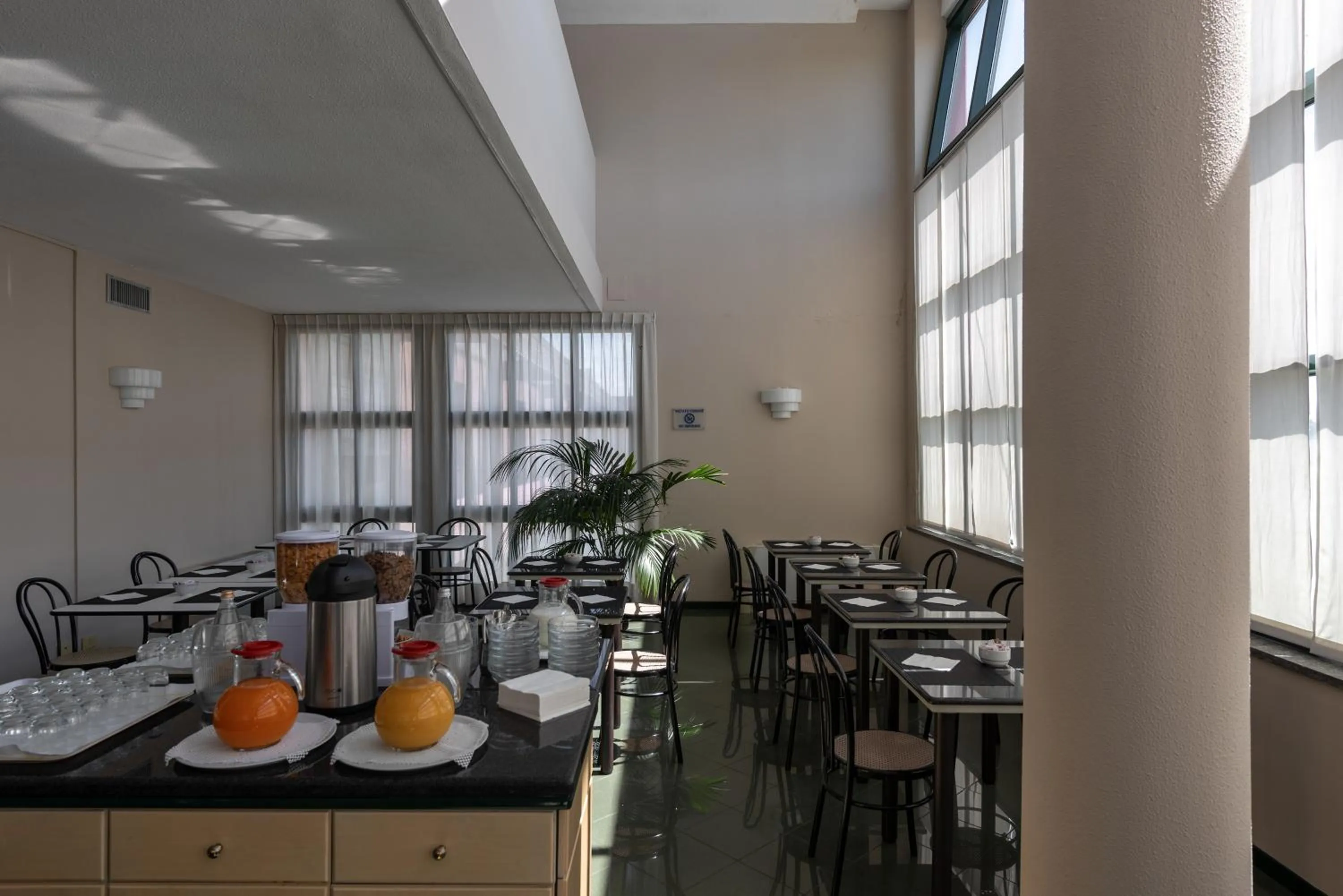 Buffet breakfast in Hotel Motel Futura