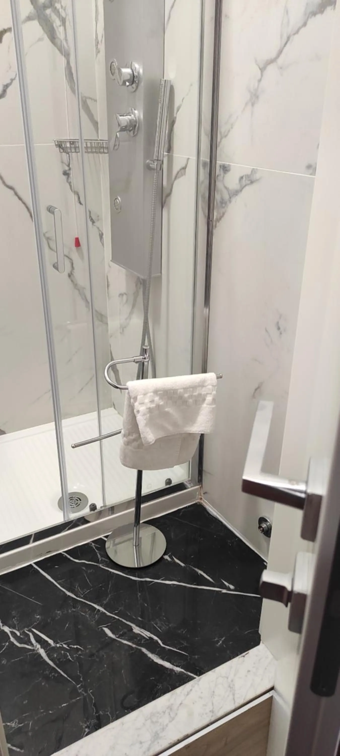 Bathroom in Hotel Esperanza