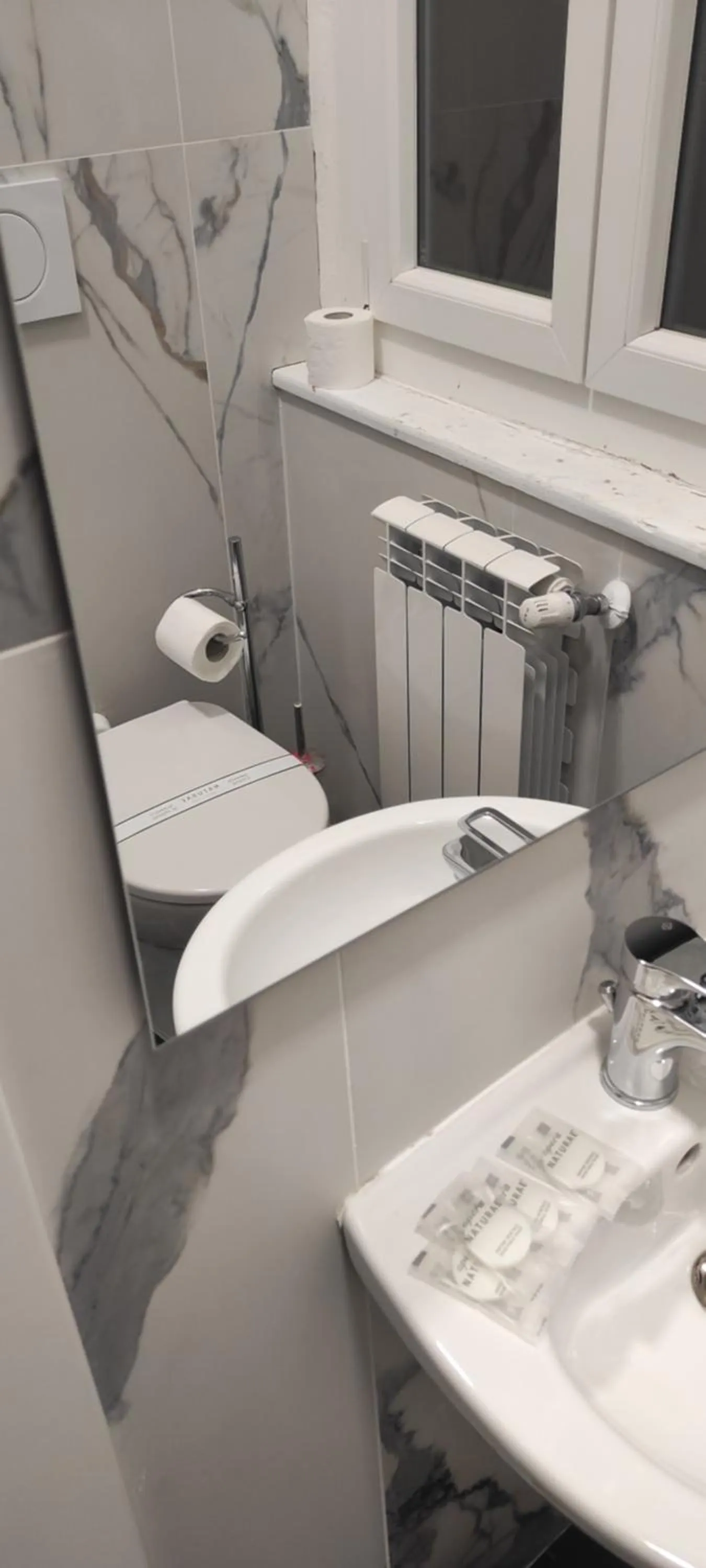 Bathroom in Hotel Esperanza