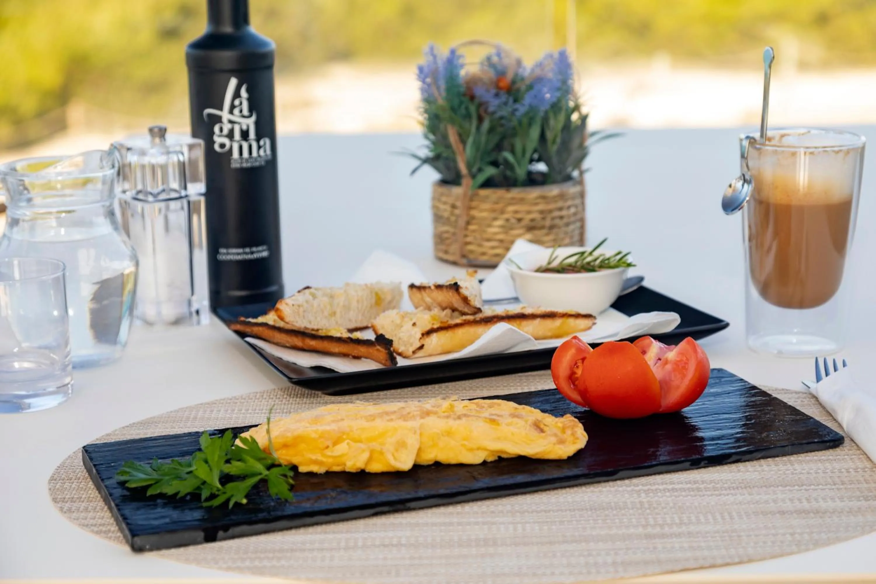 Breakfast in Hotel Maysi