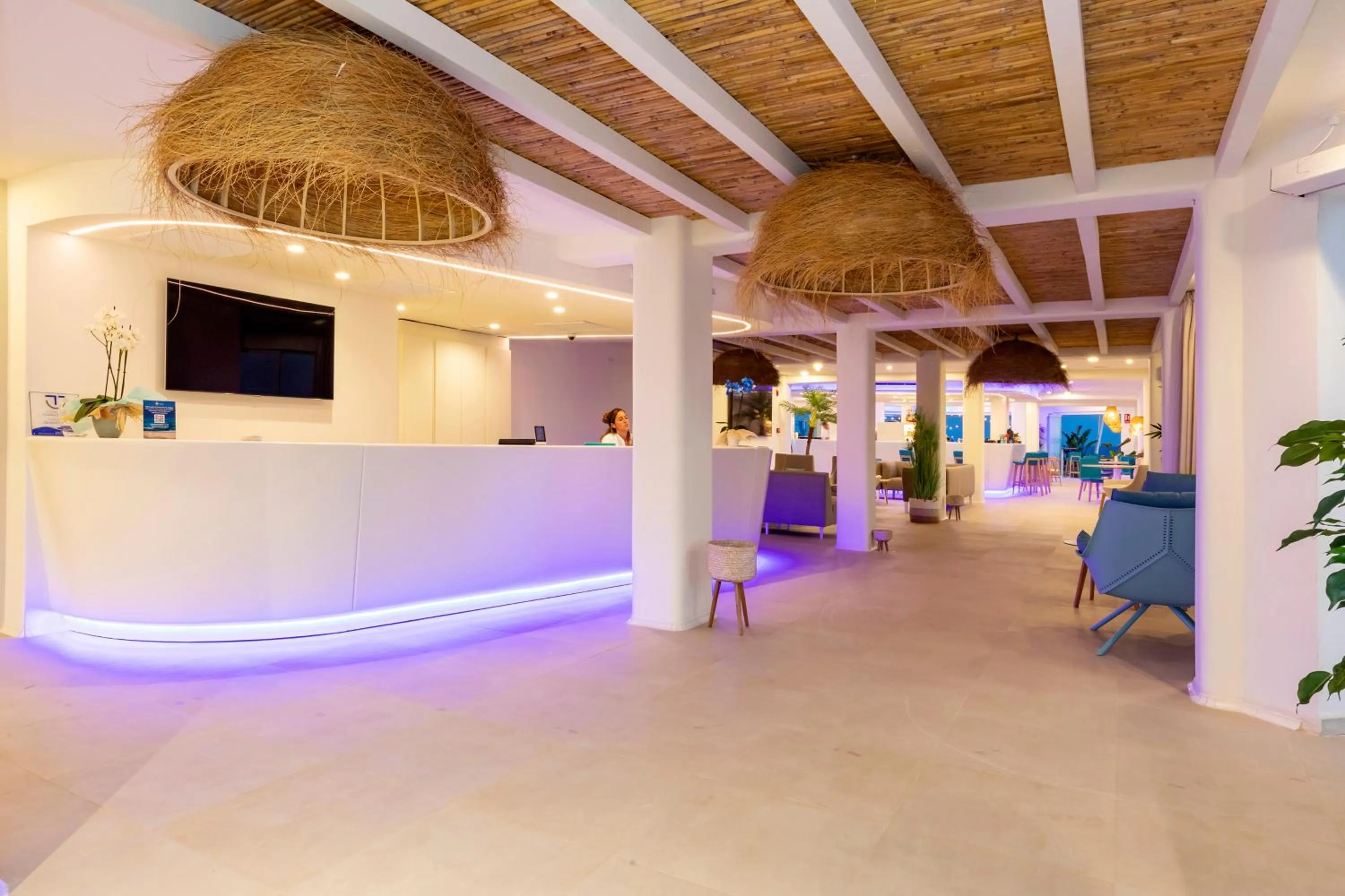 Lobby or reception in Hotel Maysi