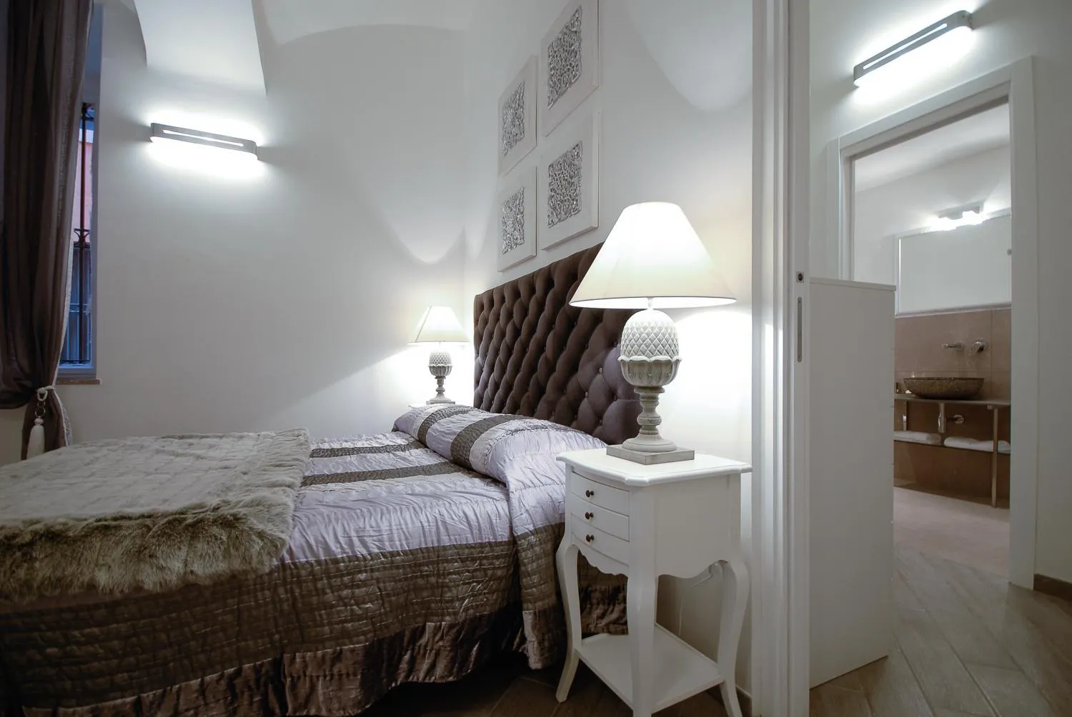 Bed in Easydomus Rome