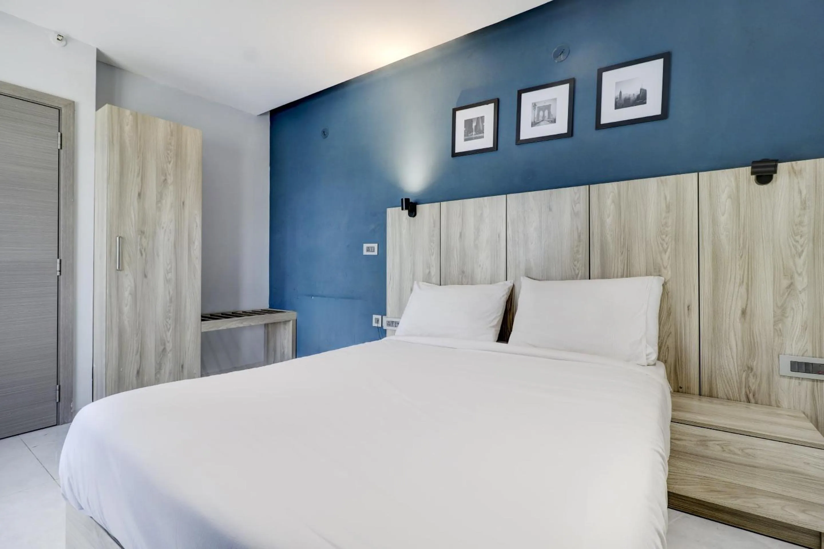 Bedroom in Sleek Townhouse Galexia Hotel and Resorts