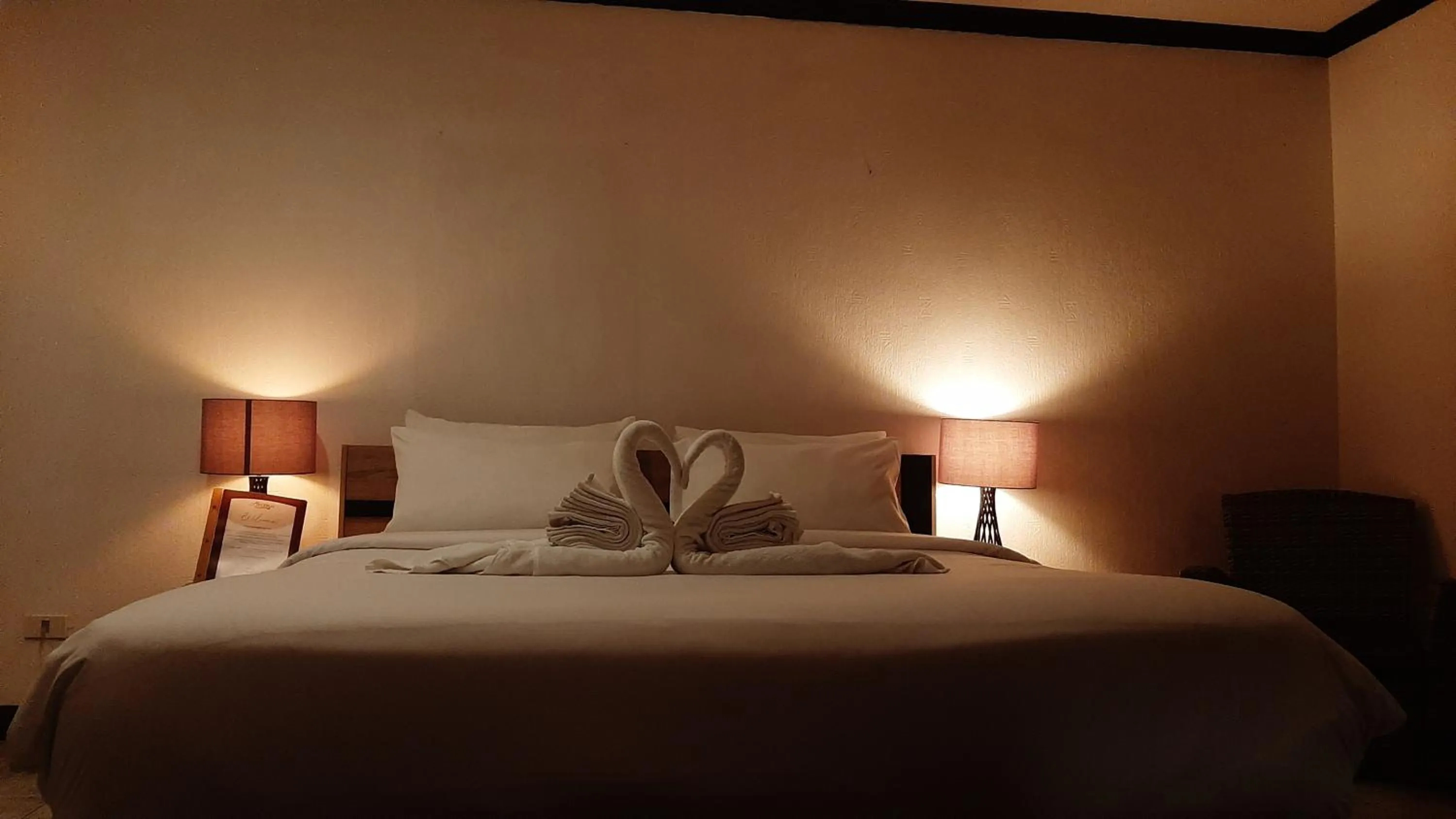 Bedroom, Bed in Big Boys' Bed & Burger - Patong Beach