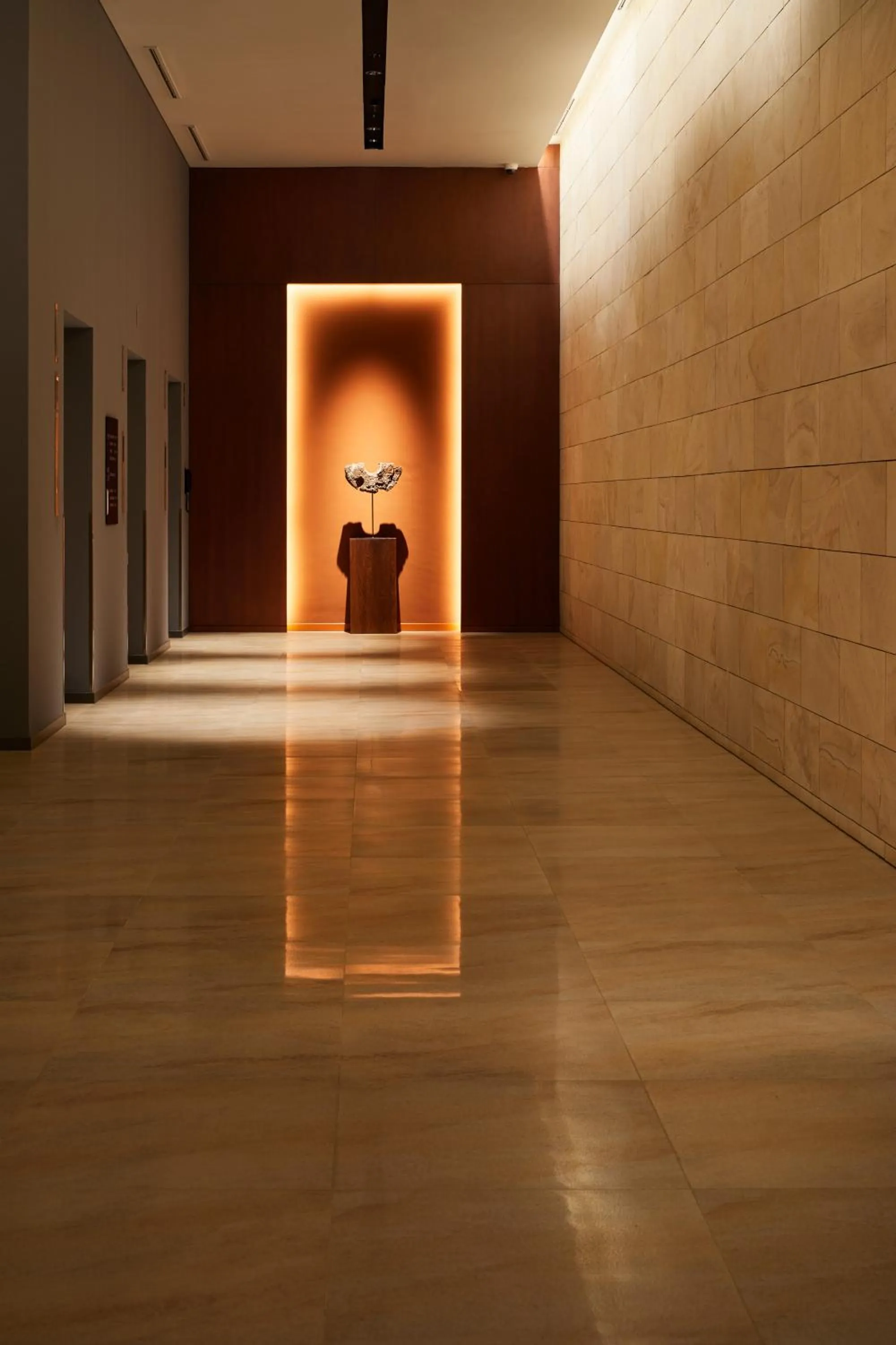 elevator in ISORAS CIKARANG