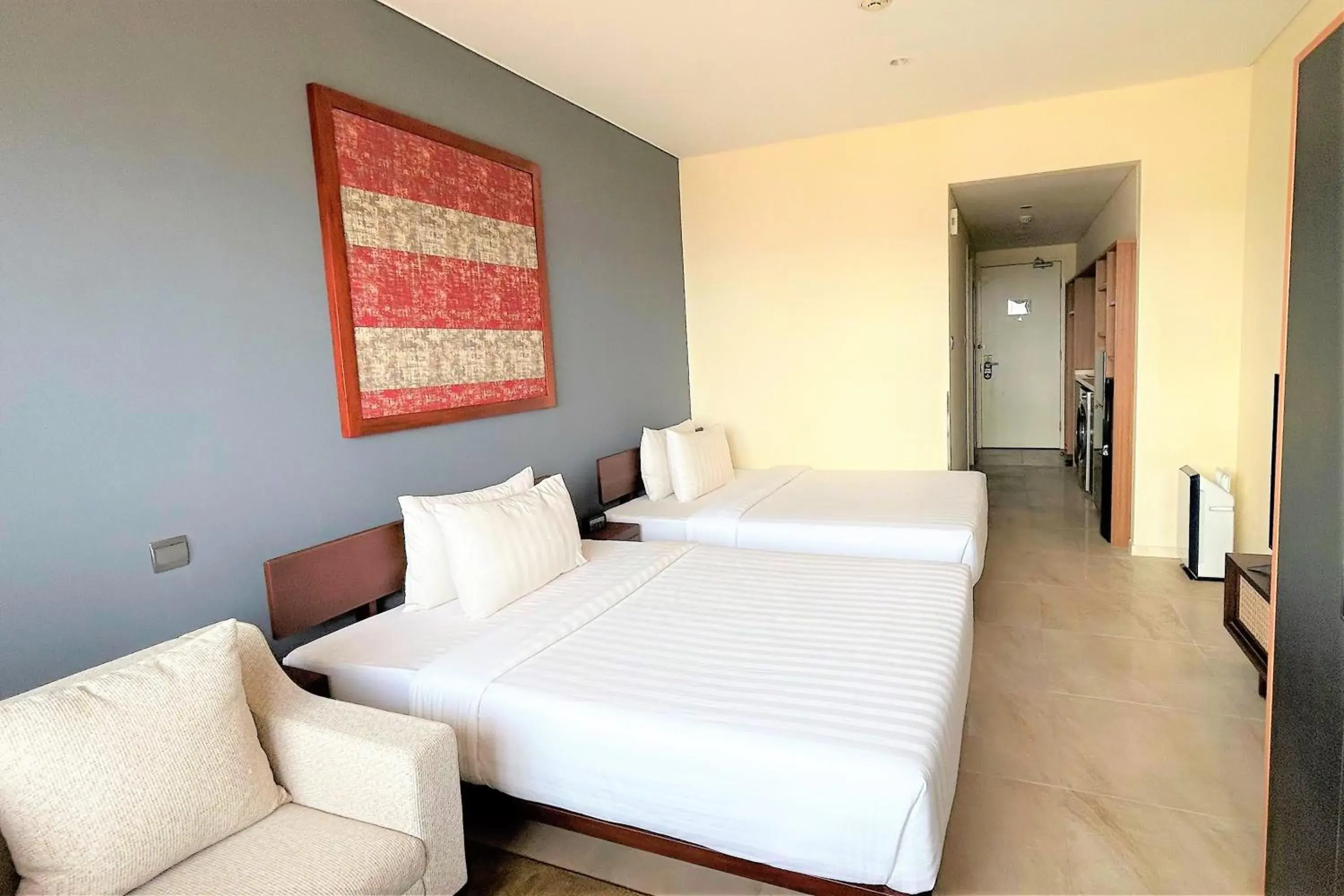 Twin Room with Bathroom in ISORAS CIKARANG Twin Room with Bathroom in ISORAS CIKARANG