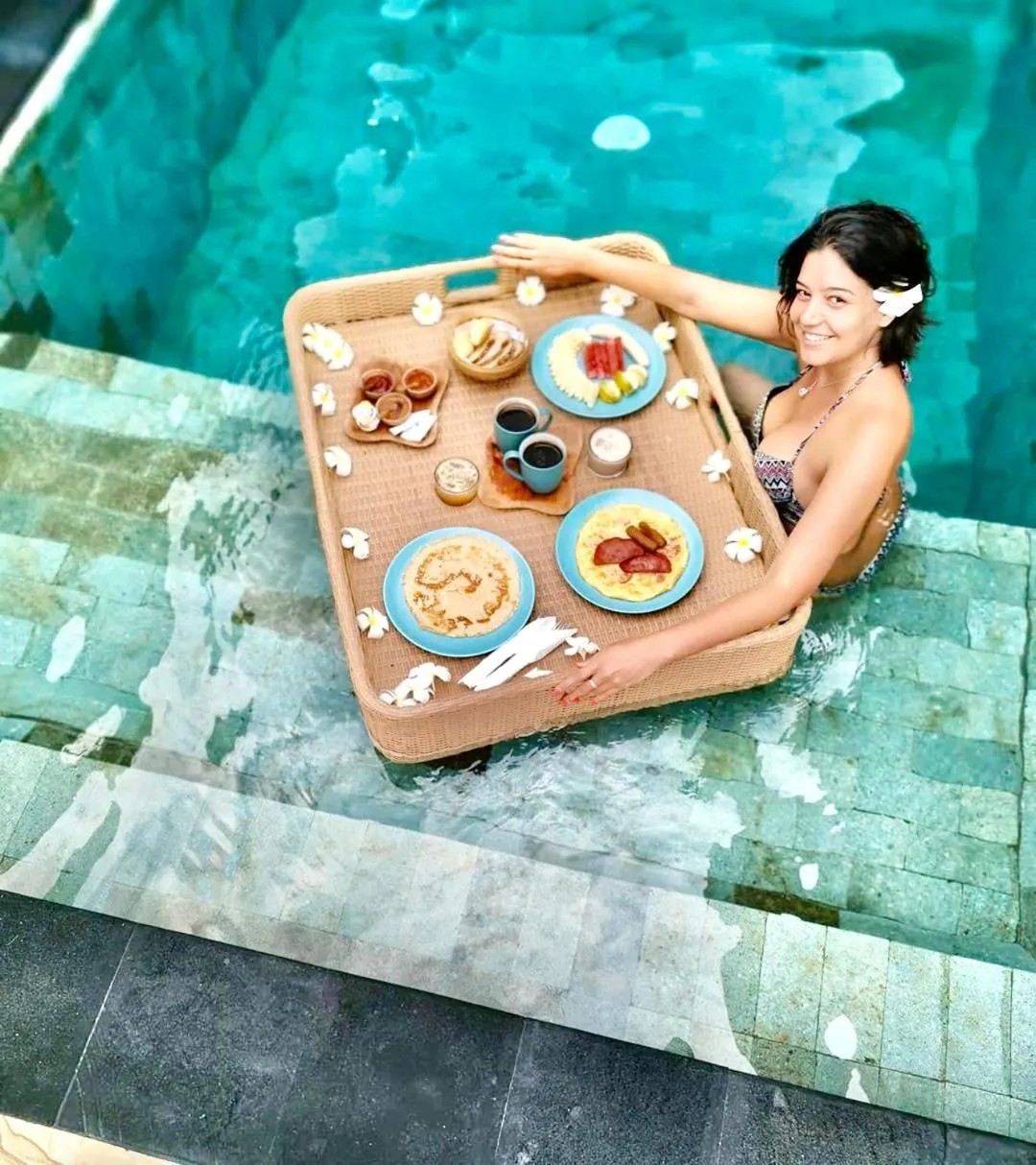 Breakfast in GiliZen Resort - Private Pool Villas