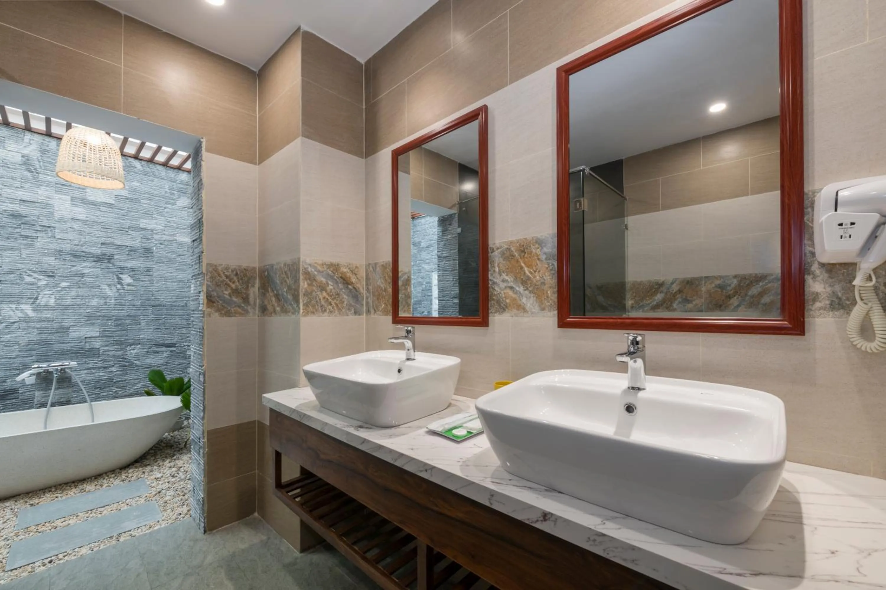 Bathroom in December Hoi An Villa