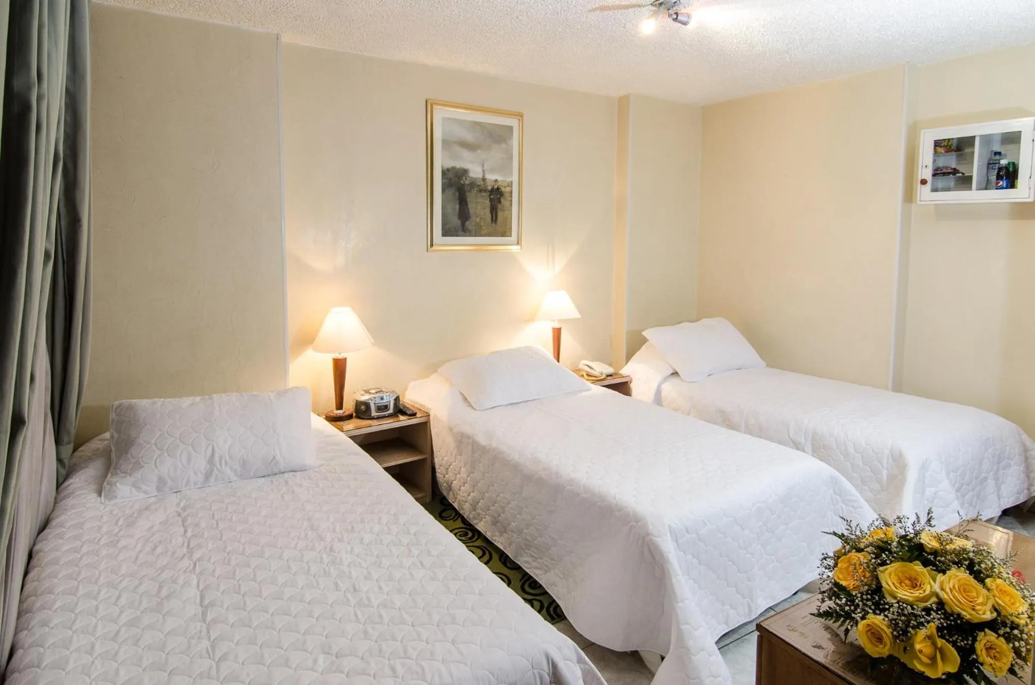 Photo of the whole room, Bed in Hotel Inter Bogotá