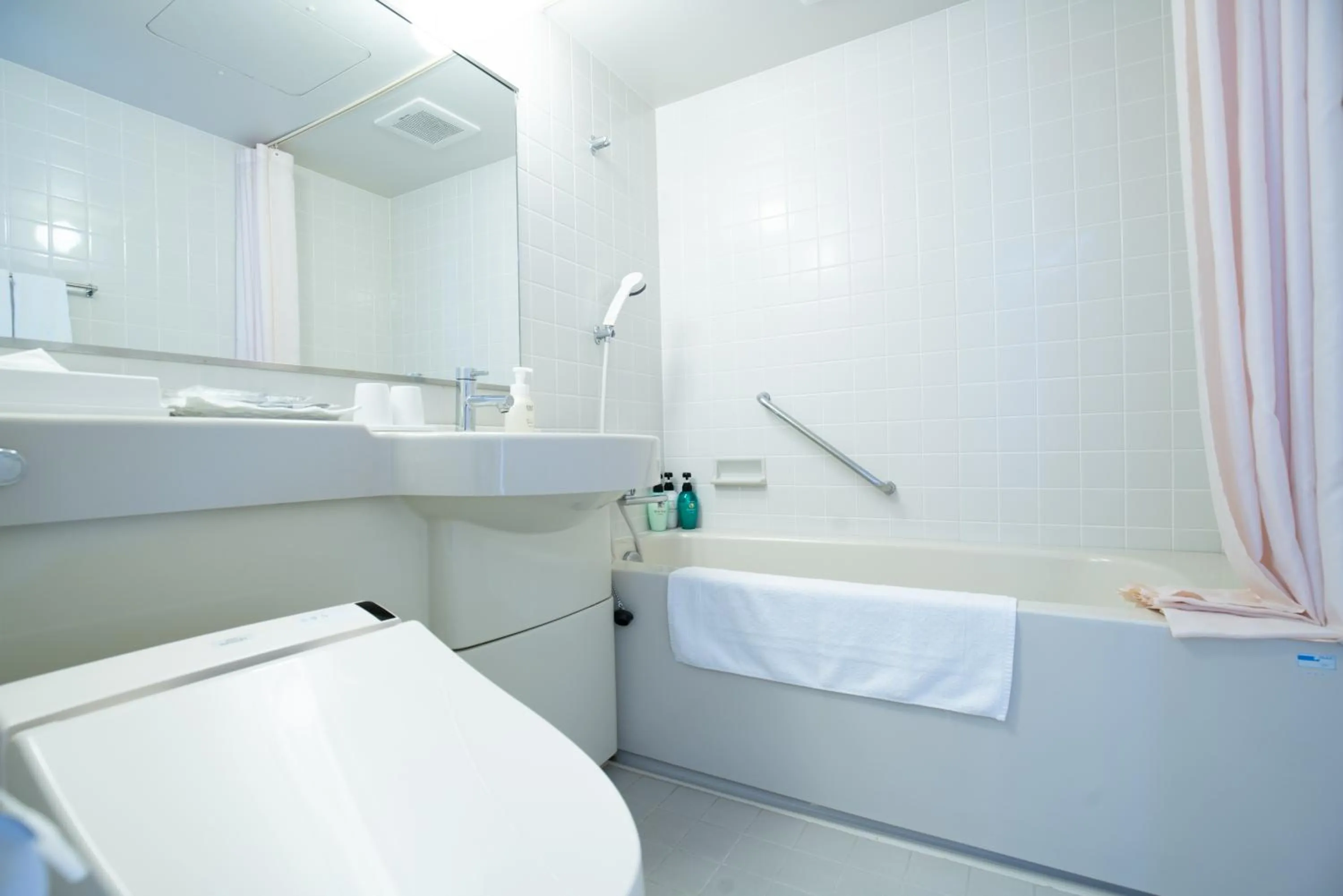 Bathroom, Bed in Rembrandt Premium Fuji Gotenba