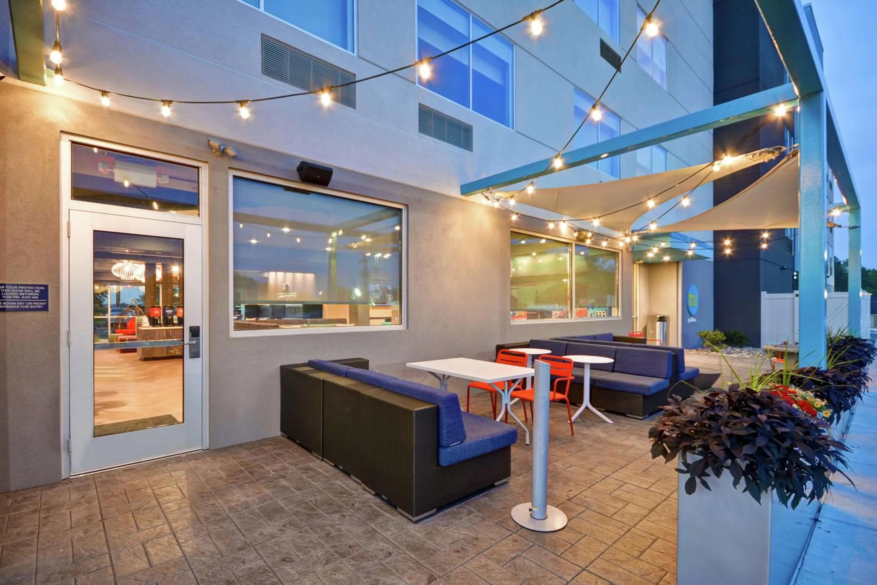 Patio in Tru By Hilton Denver, PA