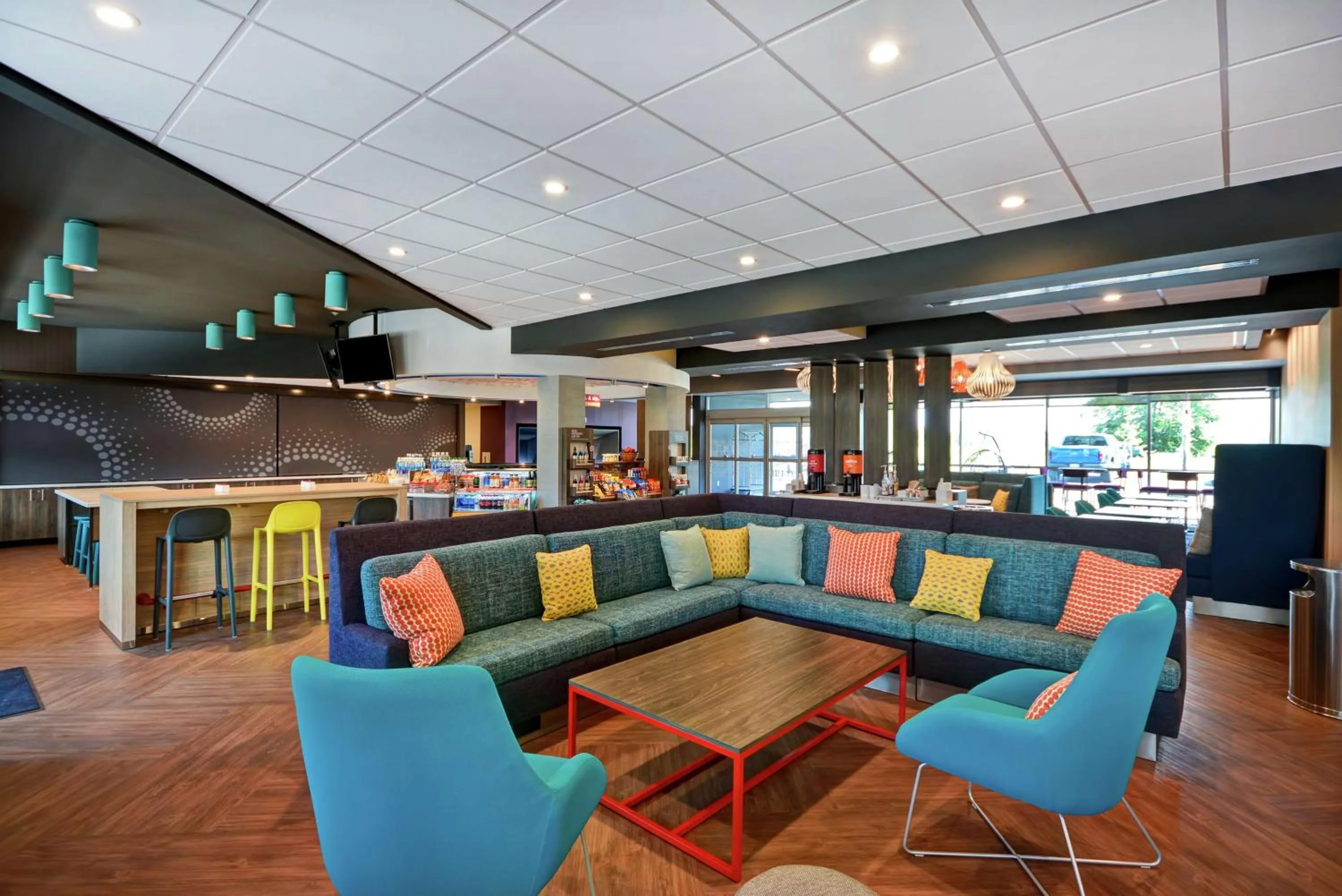 Lobby or reception in Tru By Hilton Denver, PA