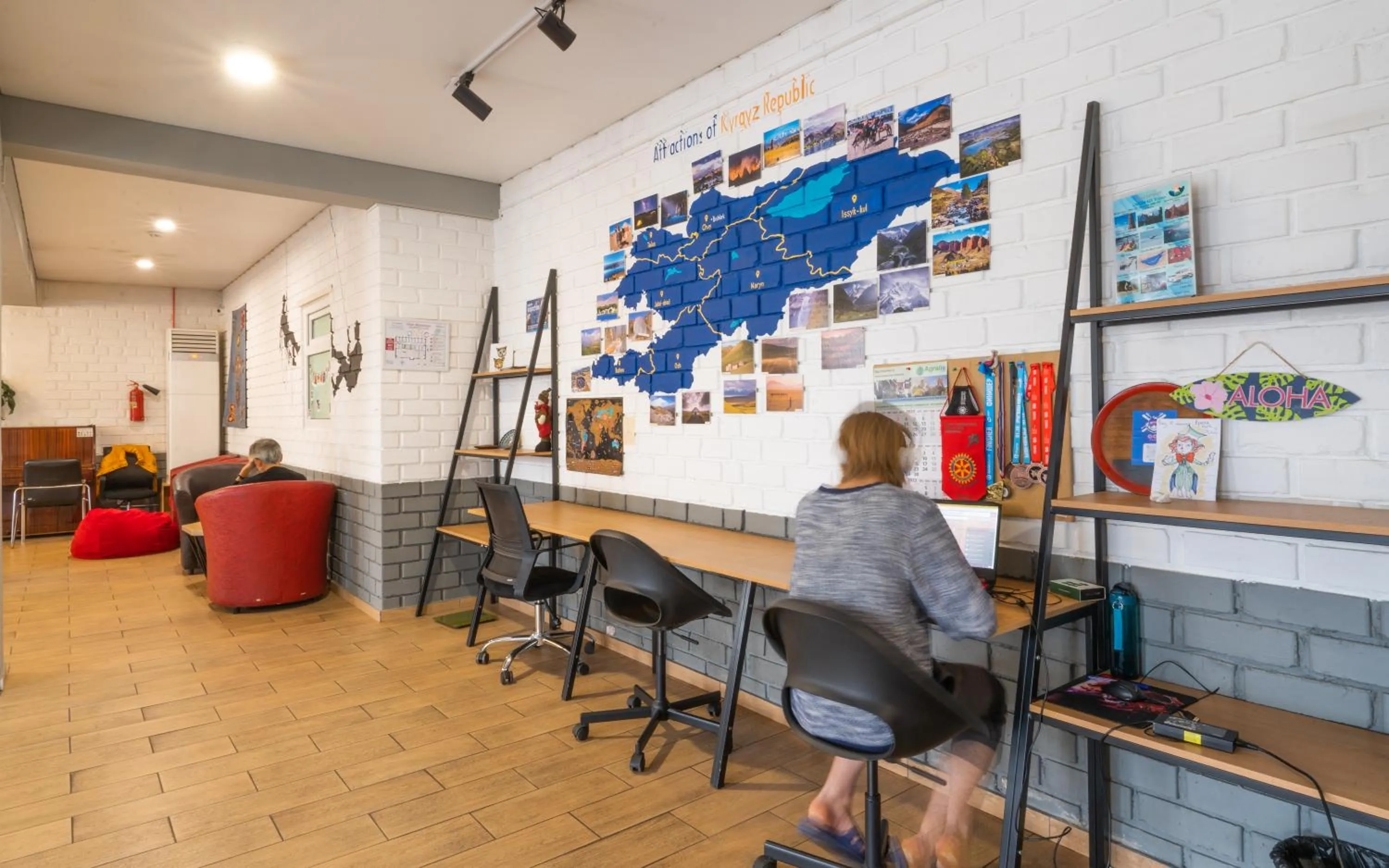 ololoFreelander Hostel&Coworking