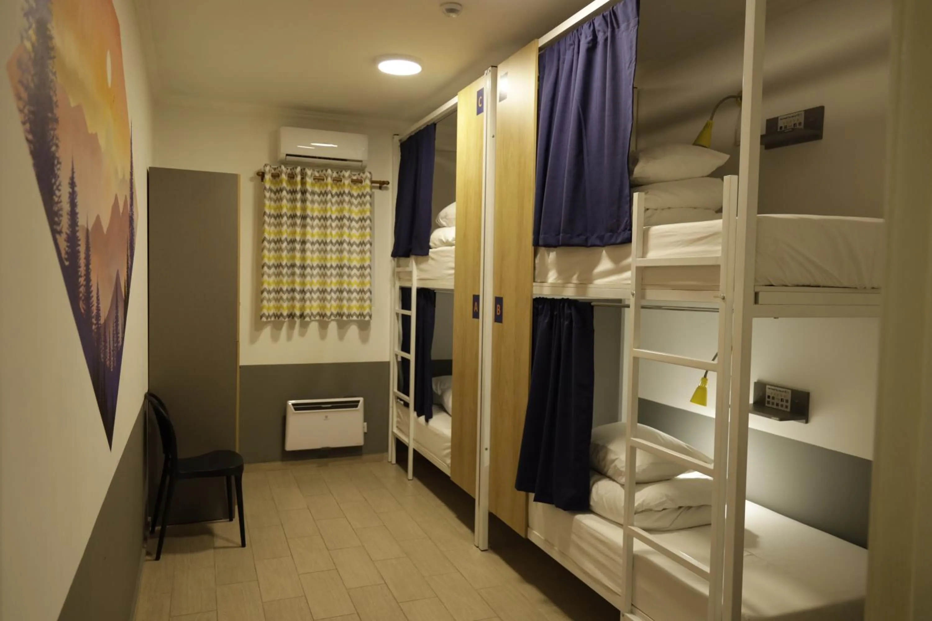 Bed in ololoFreelander Hostel&Coworking