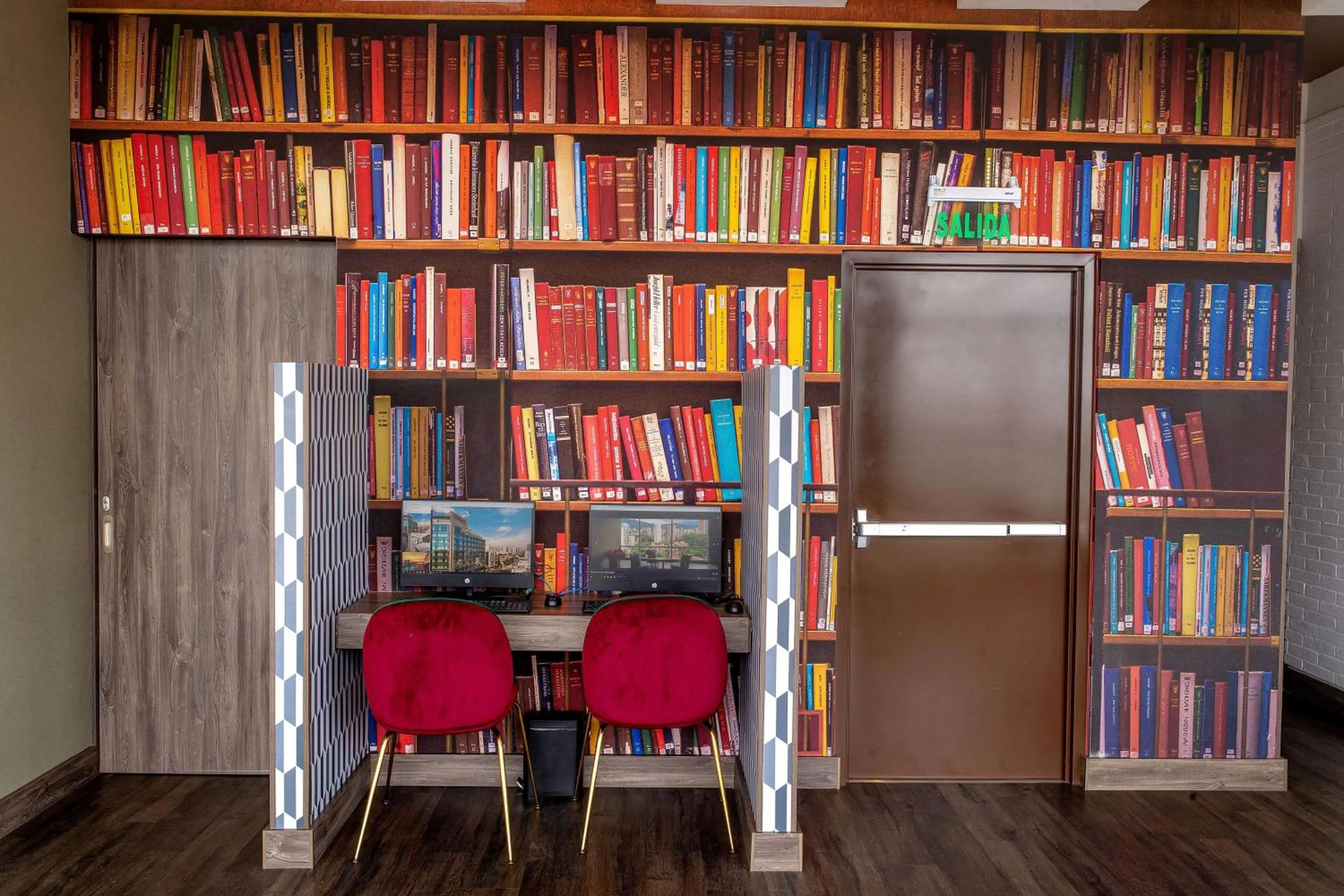 Business facilities in Hampton By Hilton Lima San Isidro