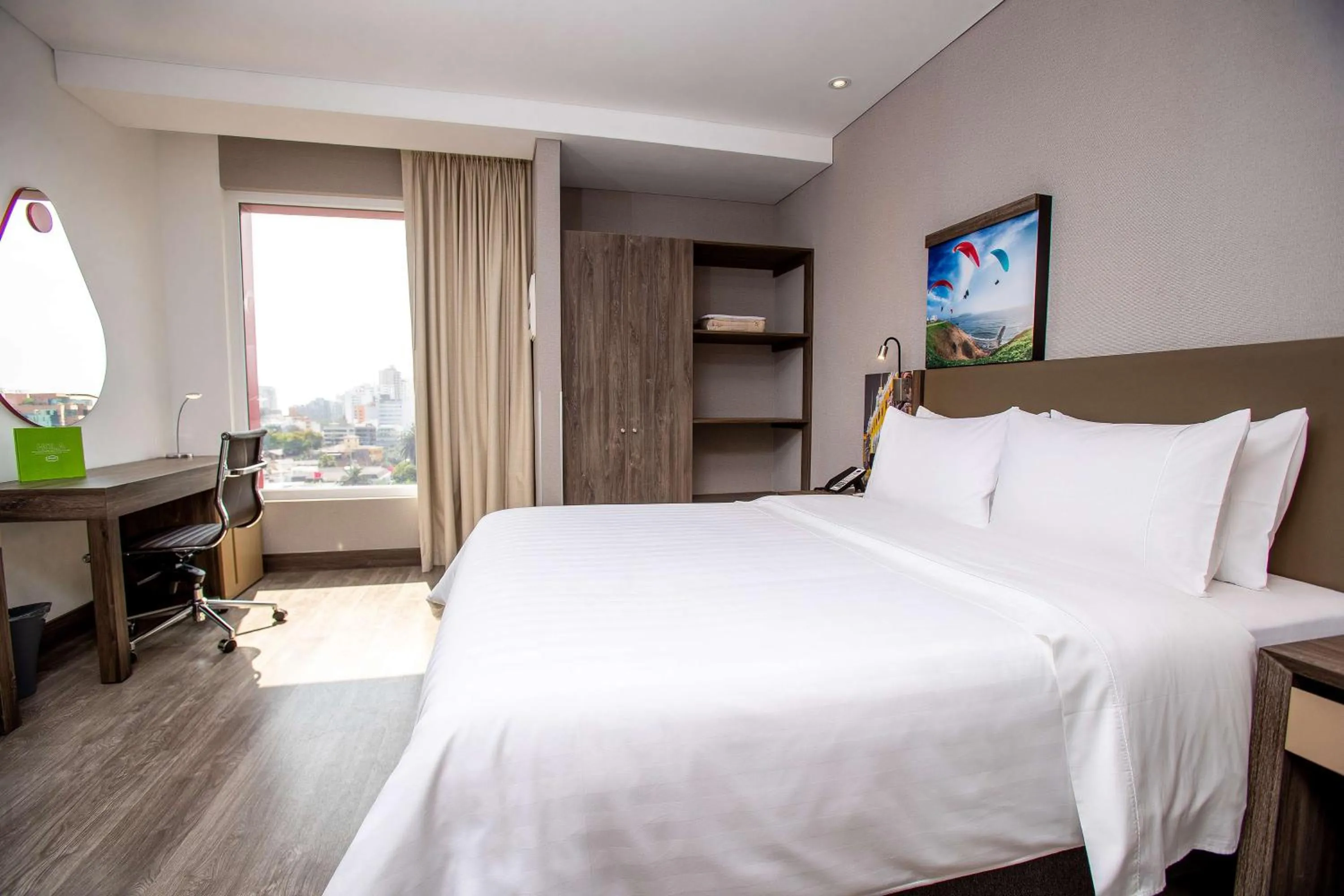 Bedroom, Bed in Hampton By Hilton Lima San Isidro