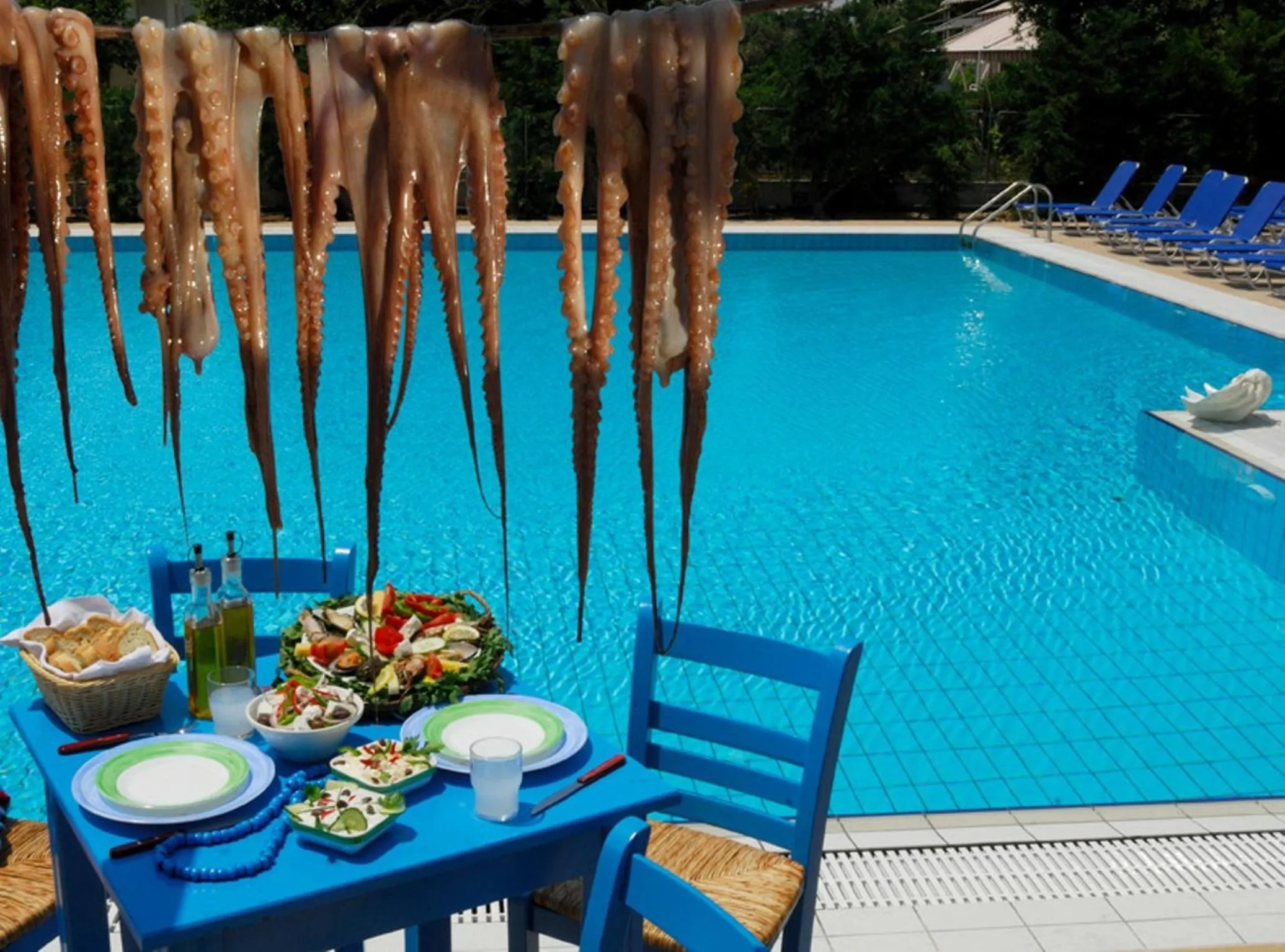 Food in Kinetta Beach Resort and Spa