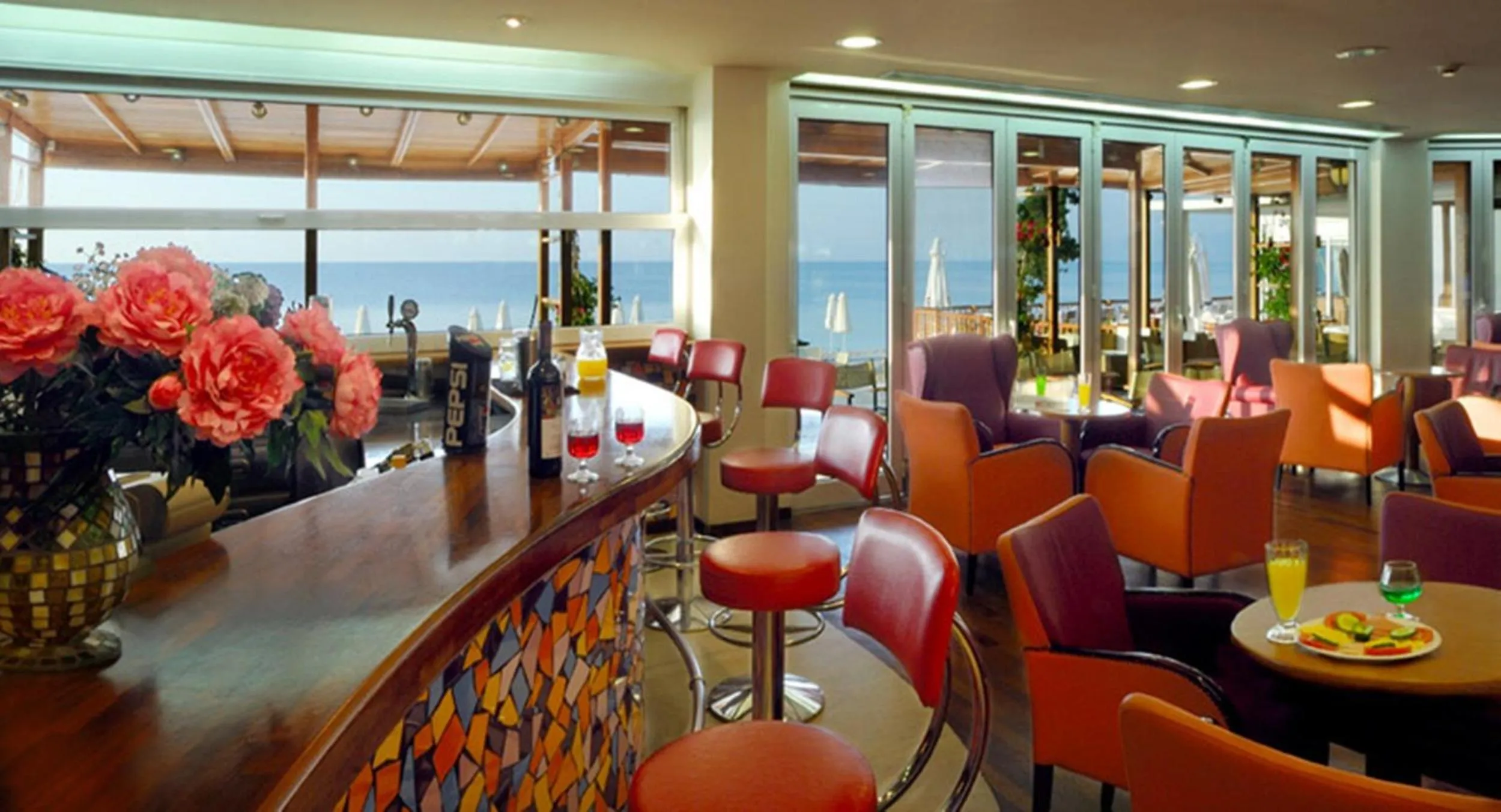 Lounge or bar in Kinetta Beach Resort and Spa