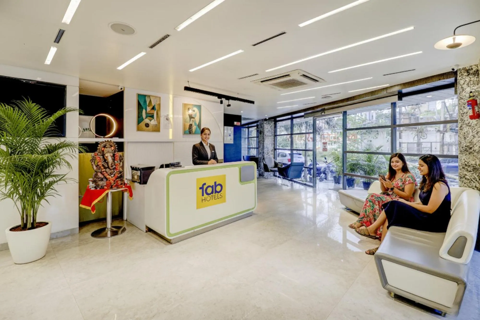 Lobby or reception in FabHotel Prime Oasis Blue