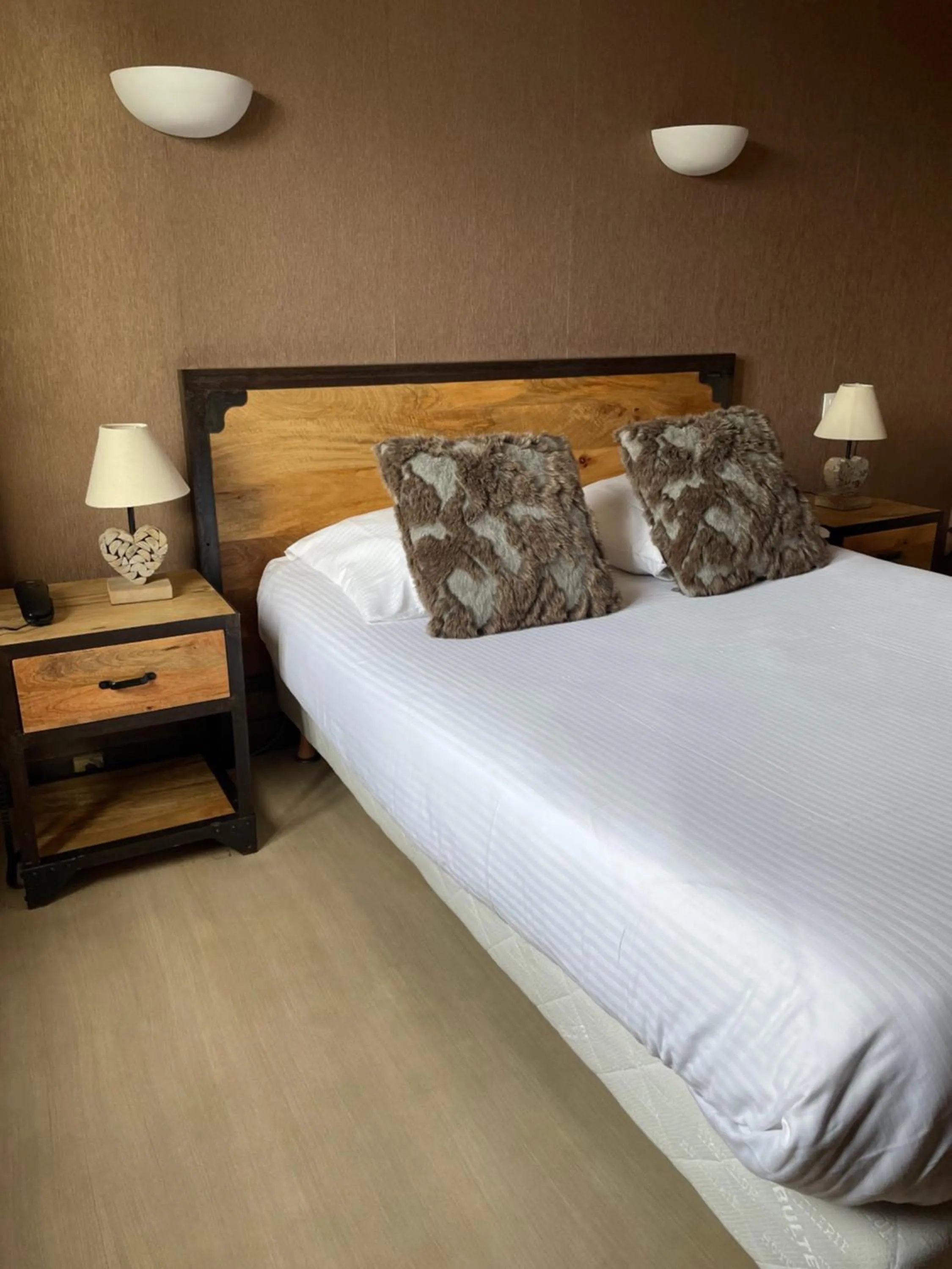 Bed in Hôtel La Redoute