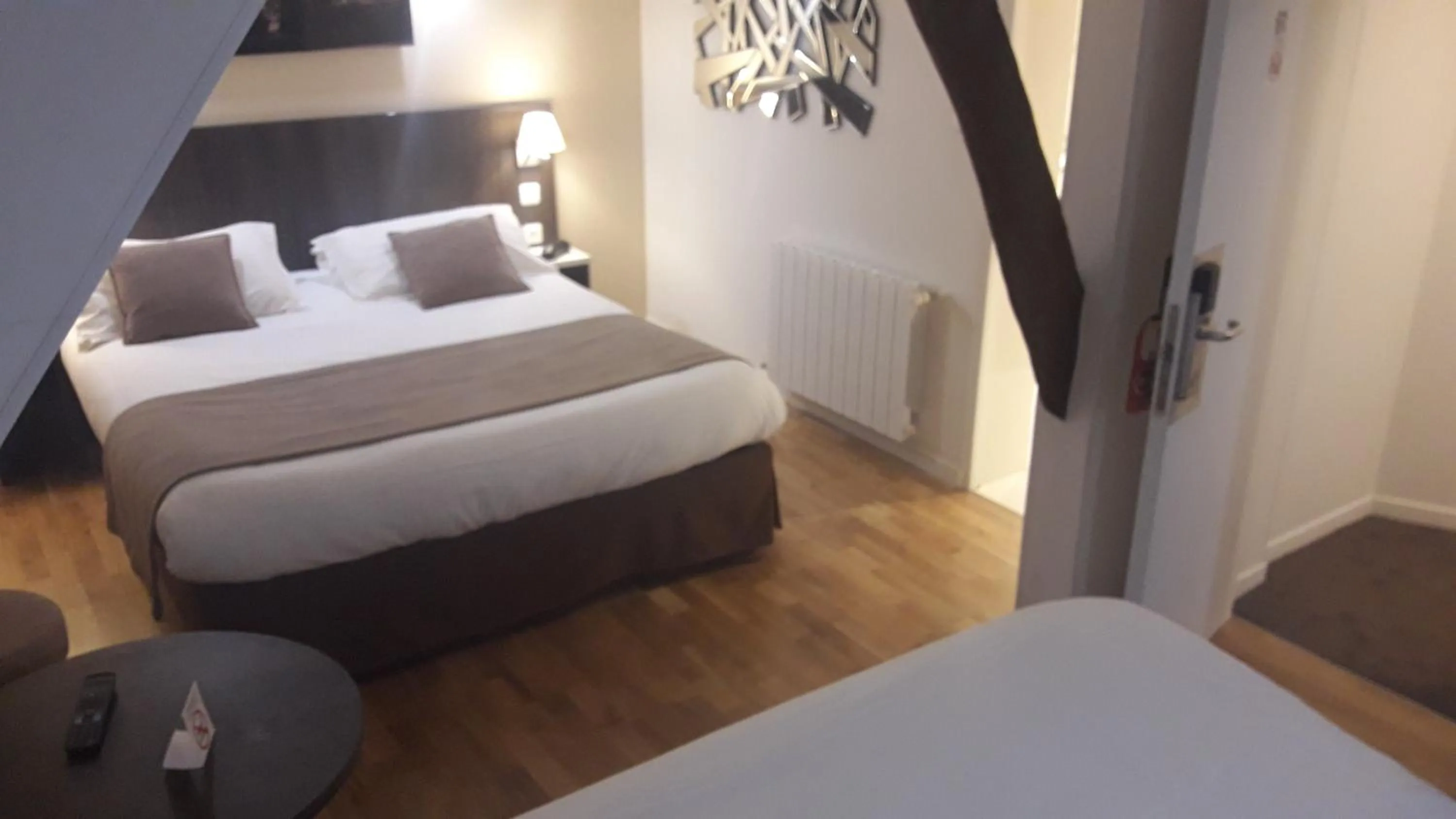 Bed in Hôtel Mazagran