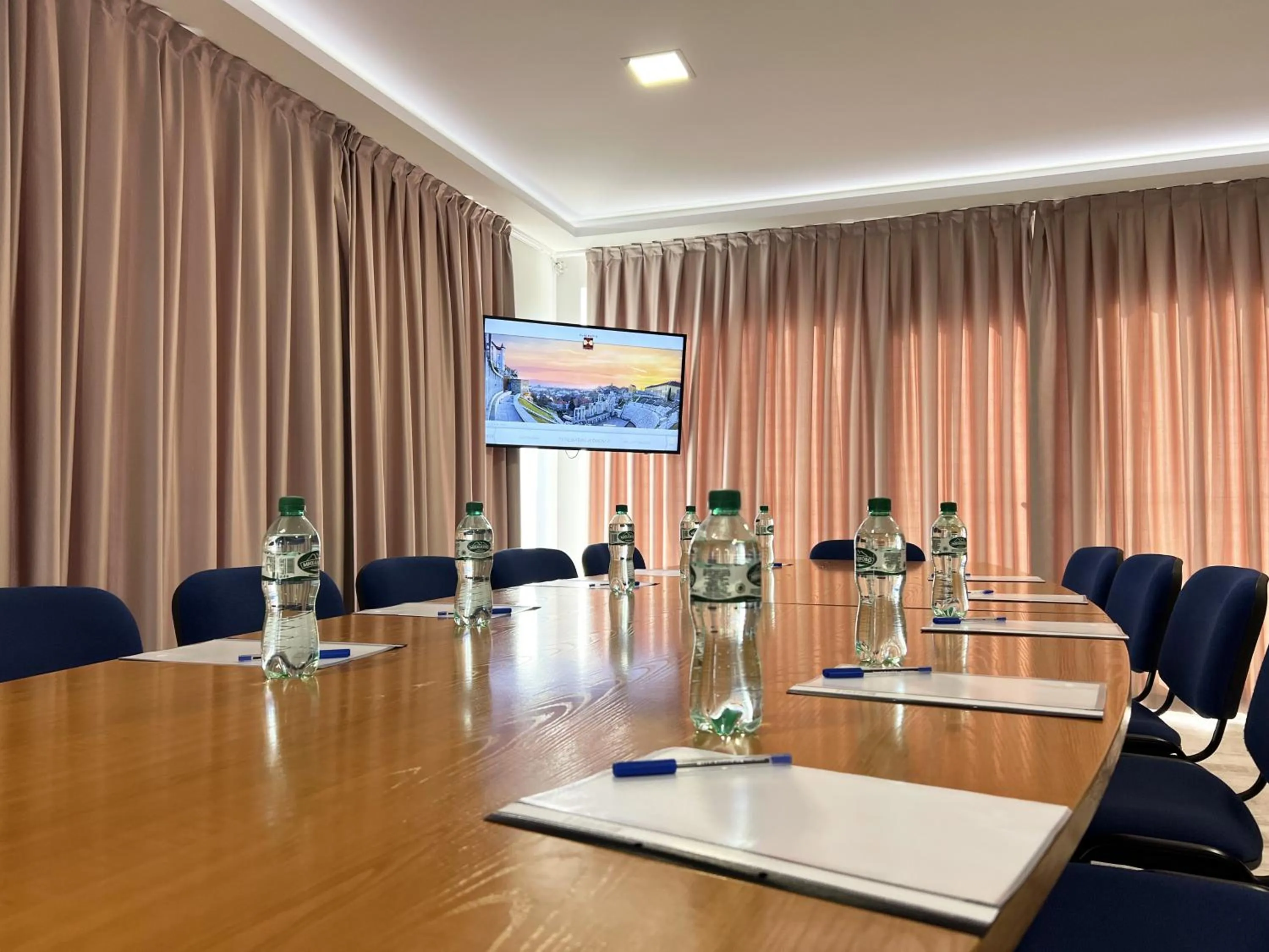 Meeting/conference room in Clepsydra Residence