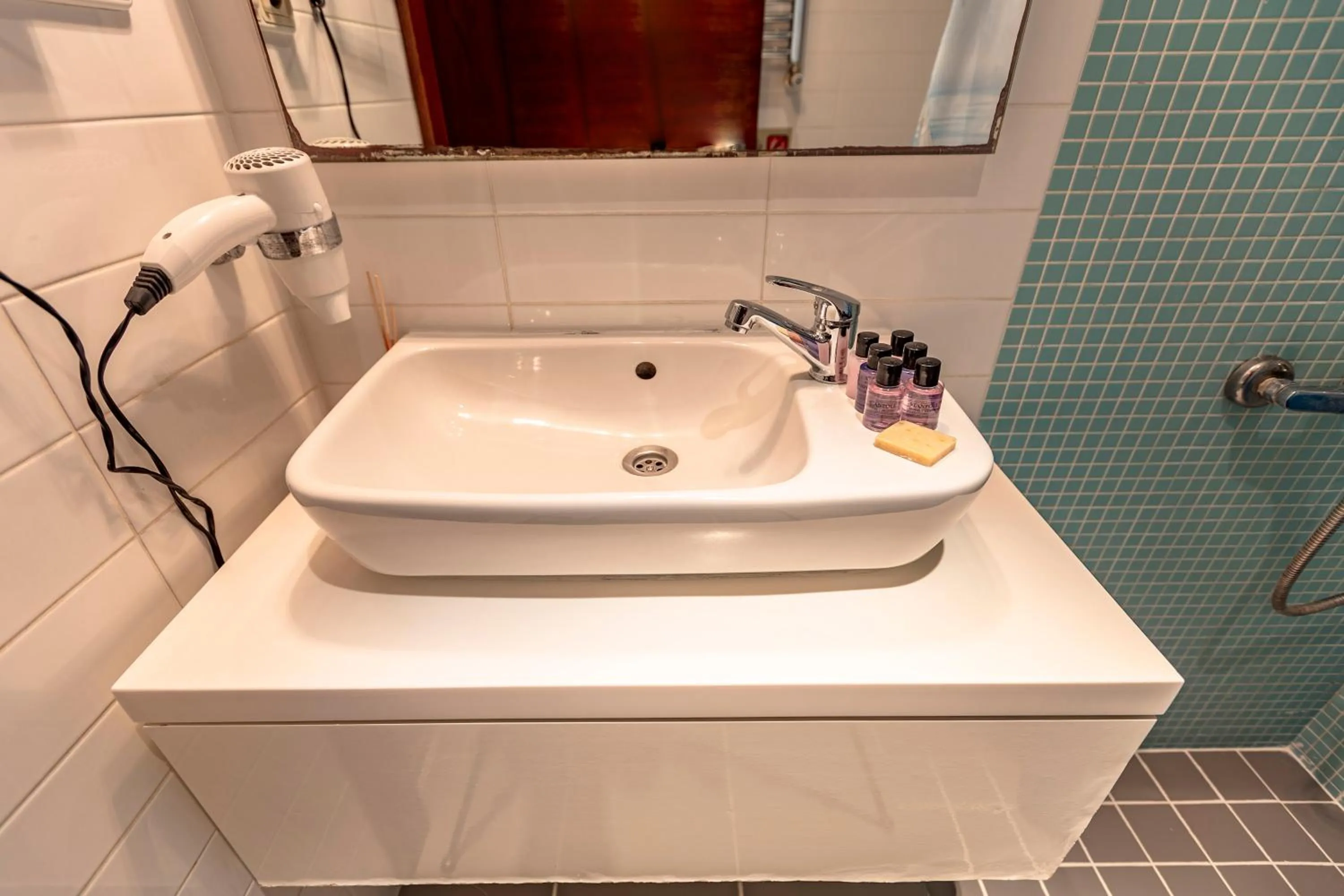 Bathroom in Stanpoli Hostel