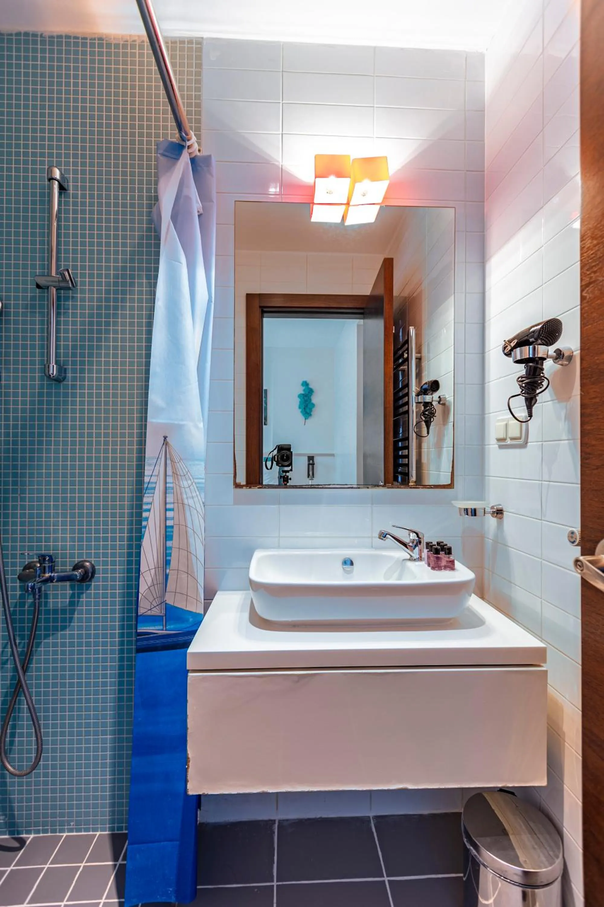 Bathroom in Stanpoli Hostel