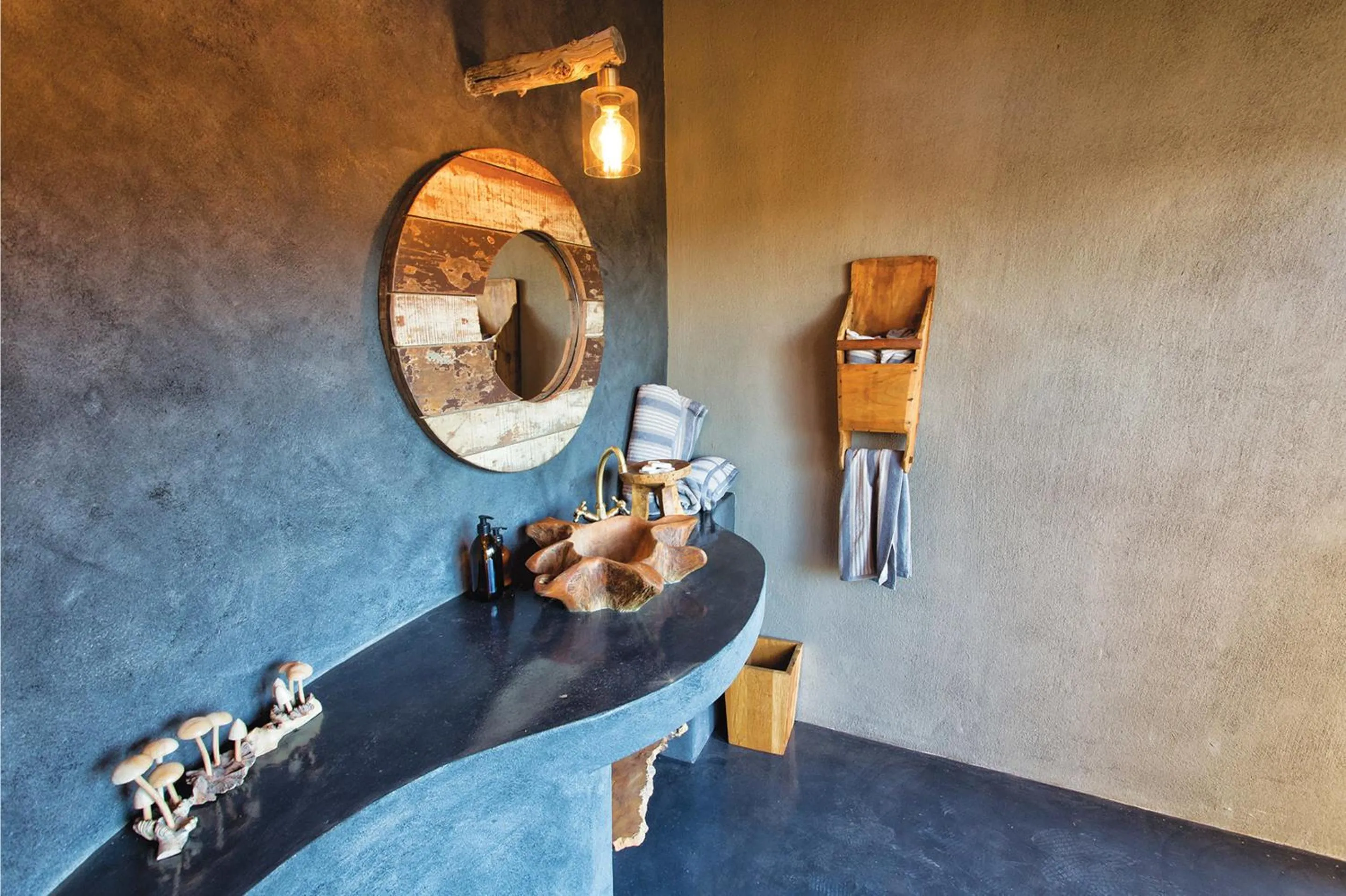 Spring in Tuningi Safari Lodge