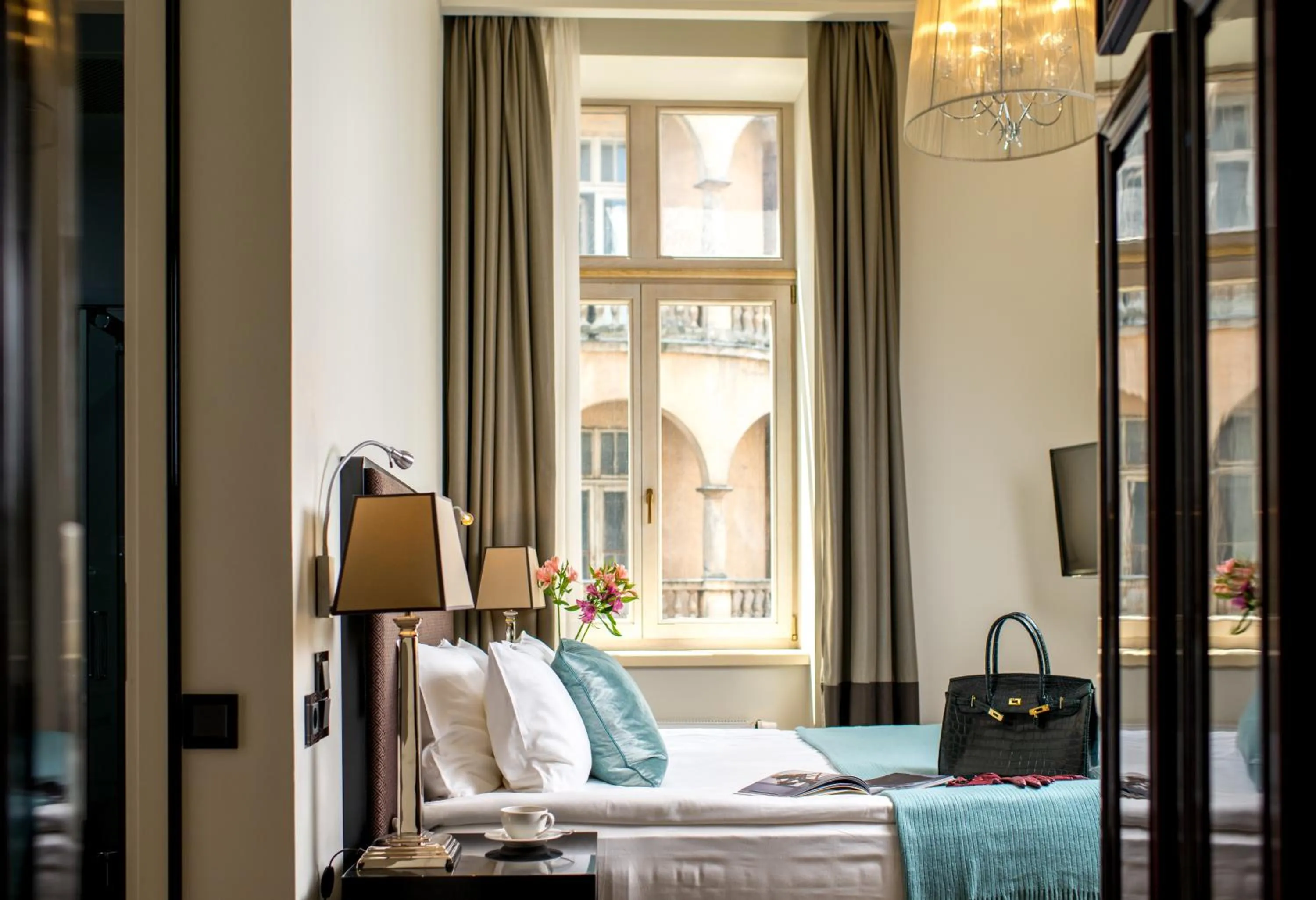 Bed in Astoria Hotel