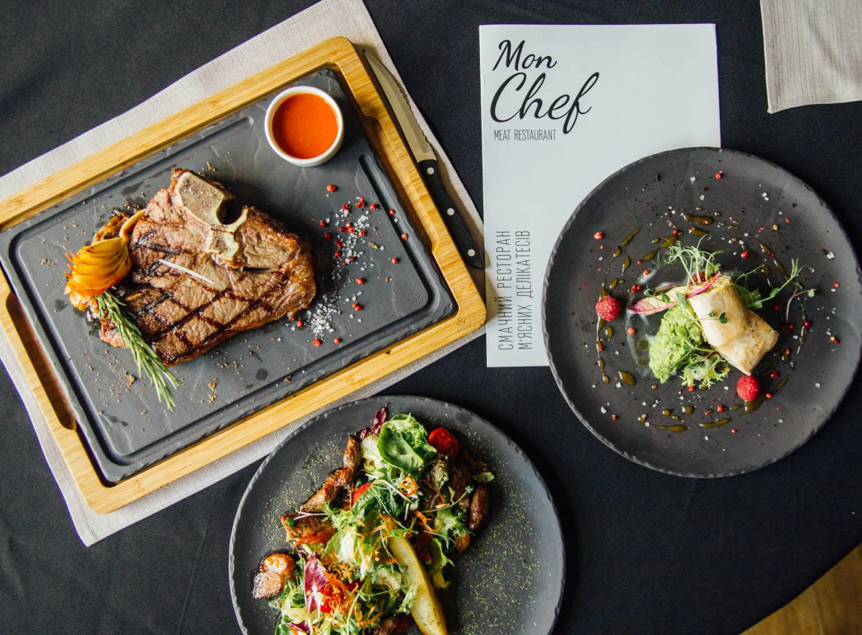 Food and drinks in Astoria Hotel