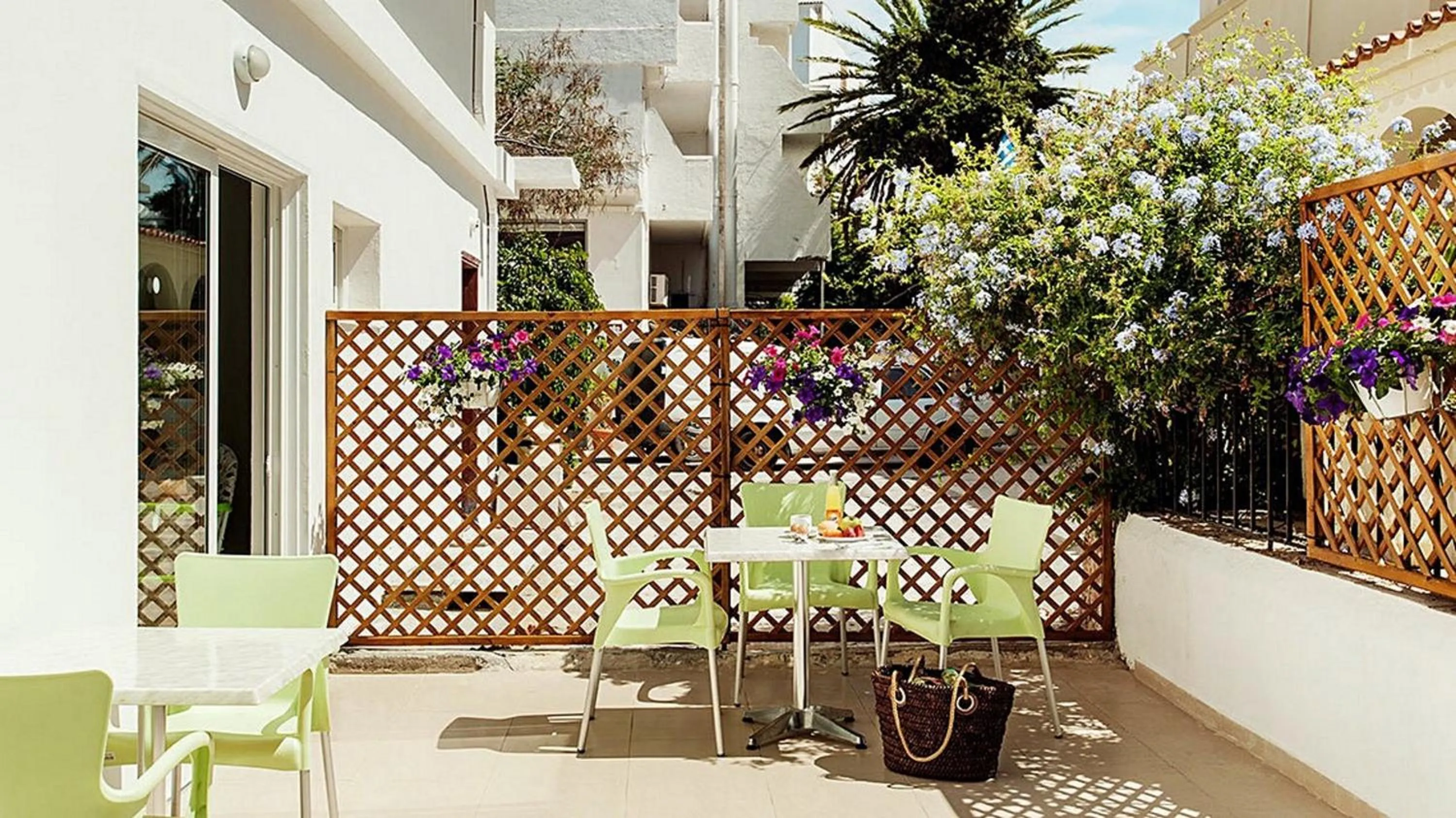 Balcony/Terrace in Santa Maria City Hotel