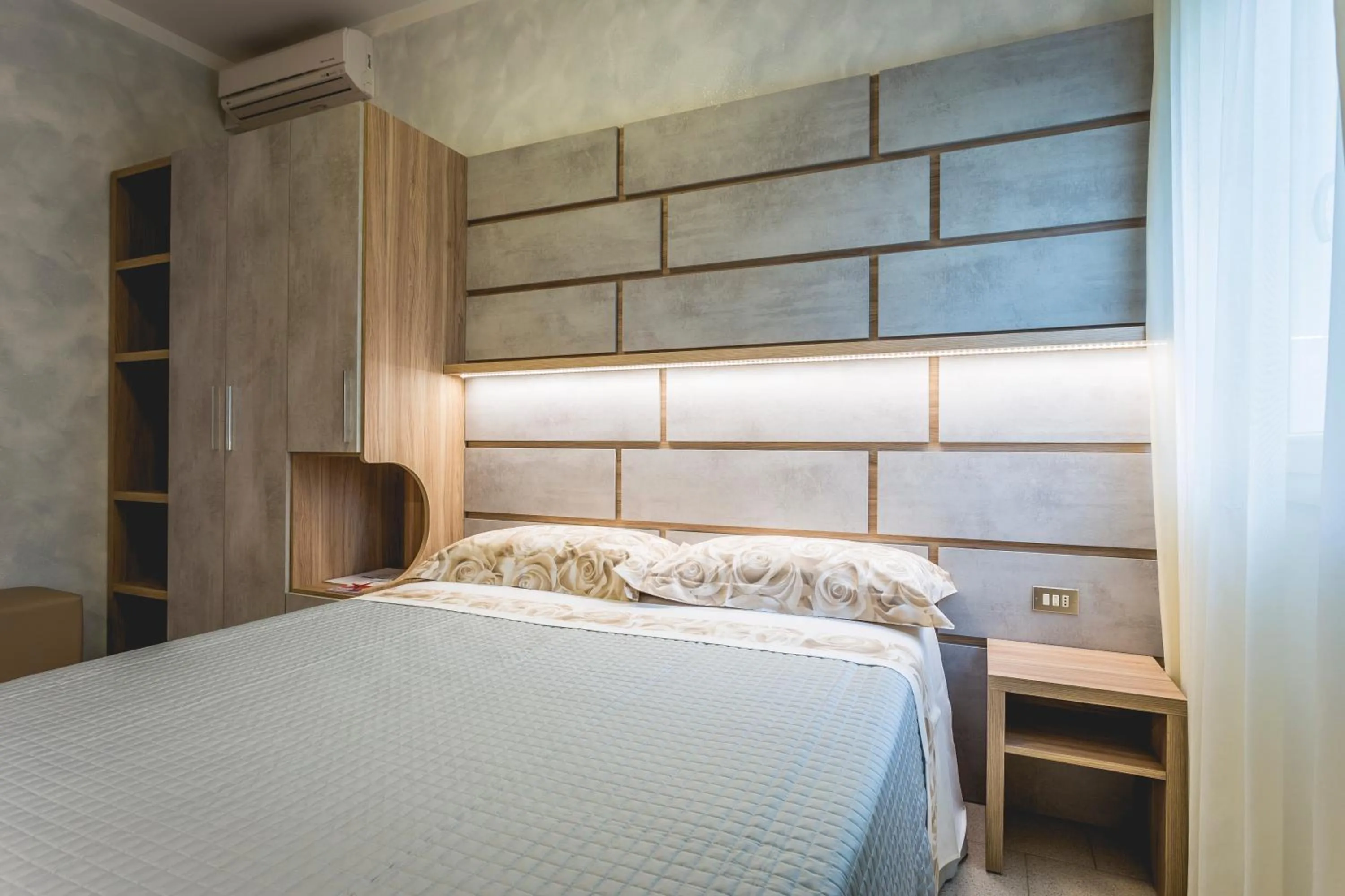 Photo of the whole room, Bed in Hotel Deborah