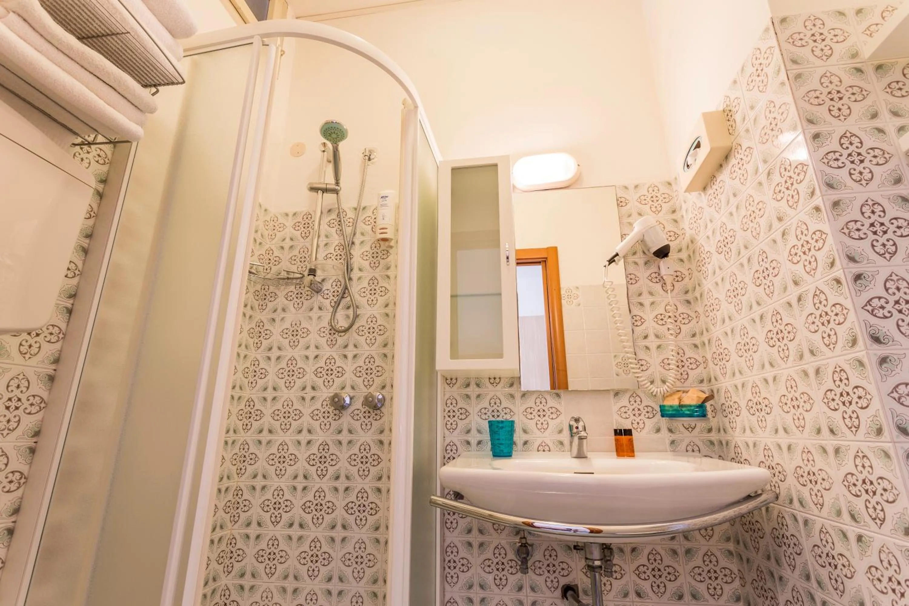 Bathroom in Hotel Deborah