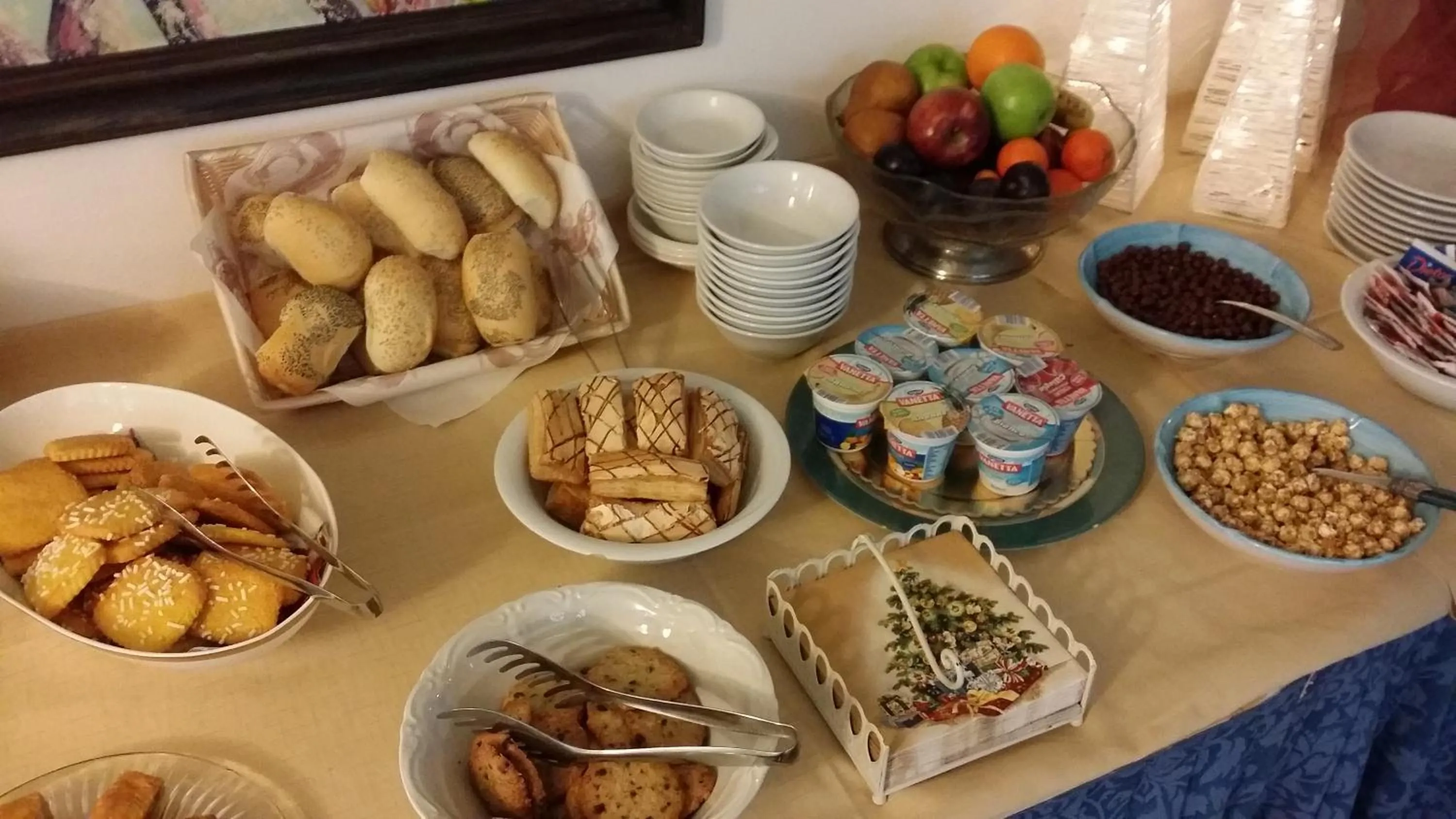 Food in Hotel Deborah