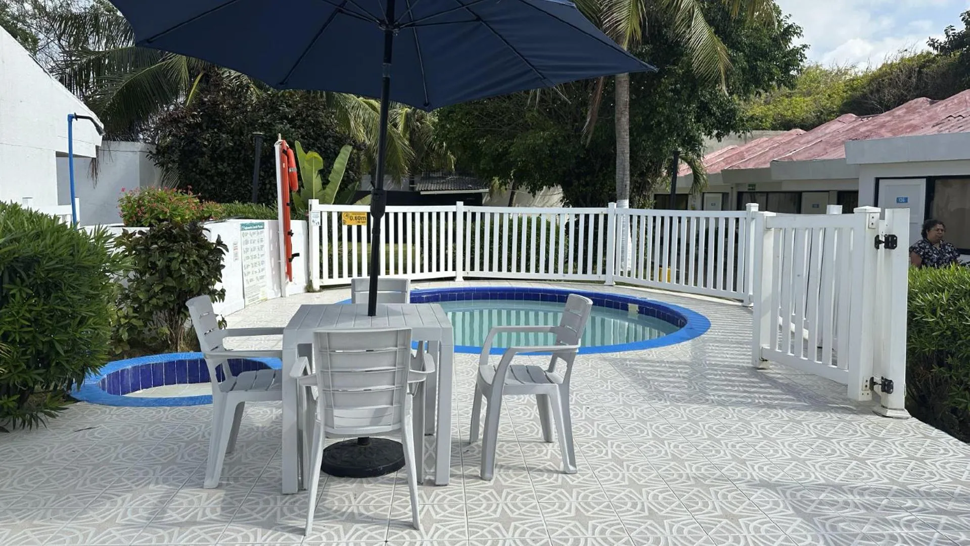 Pool view in Hotel Blue Reef by On vacation
