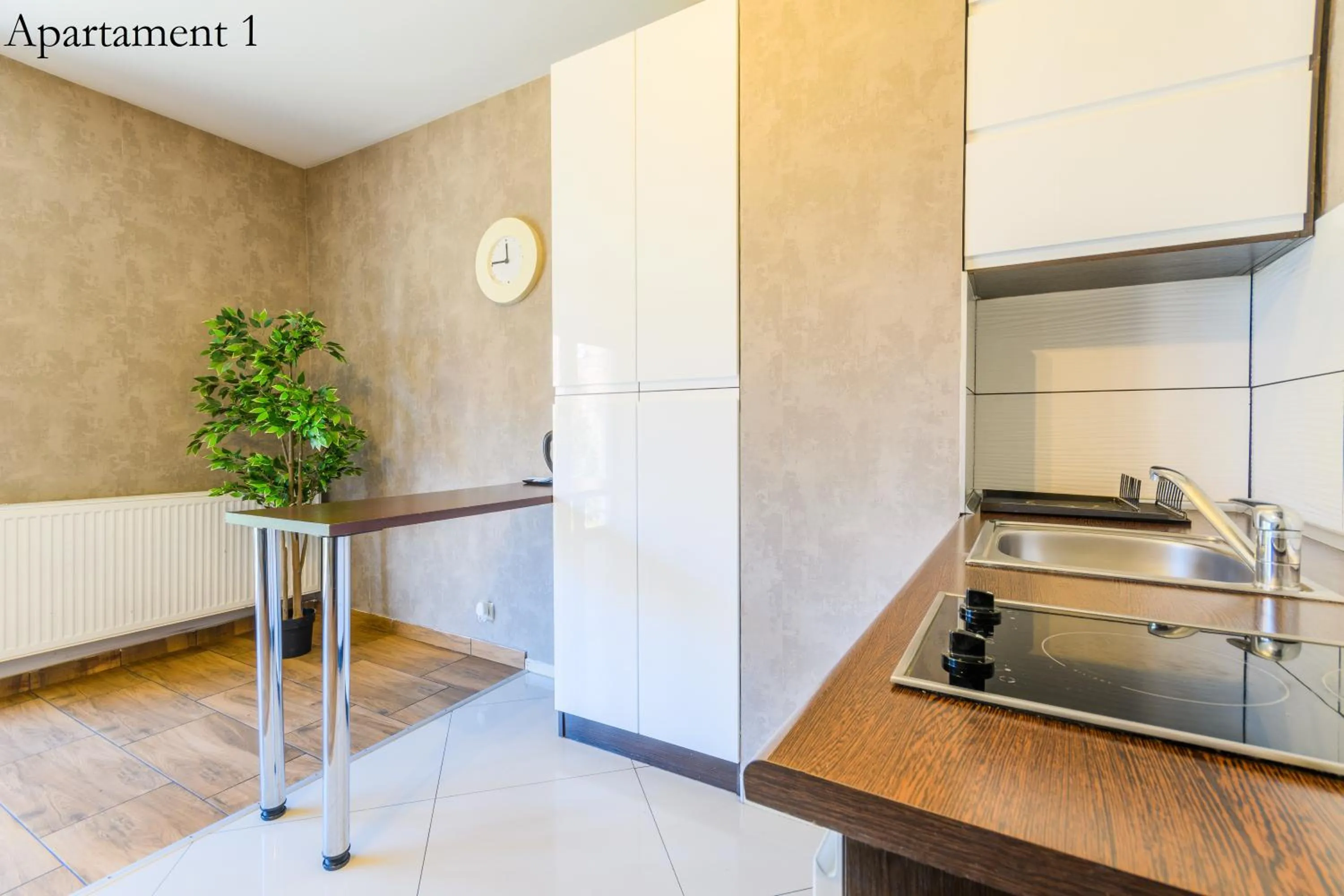 Kitchen or kitchenette in Apartamenty Katowice by Lantier - Bytom - Chorzów
